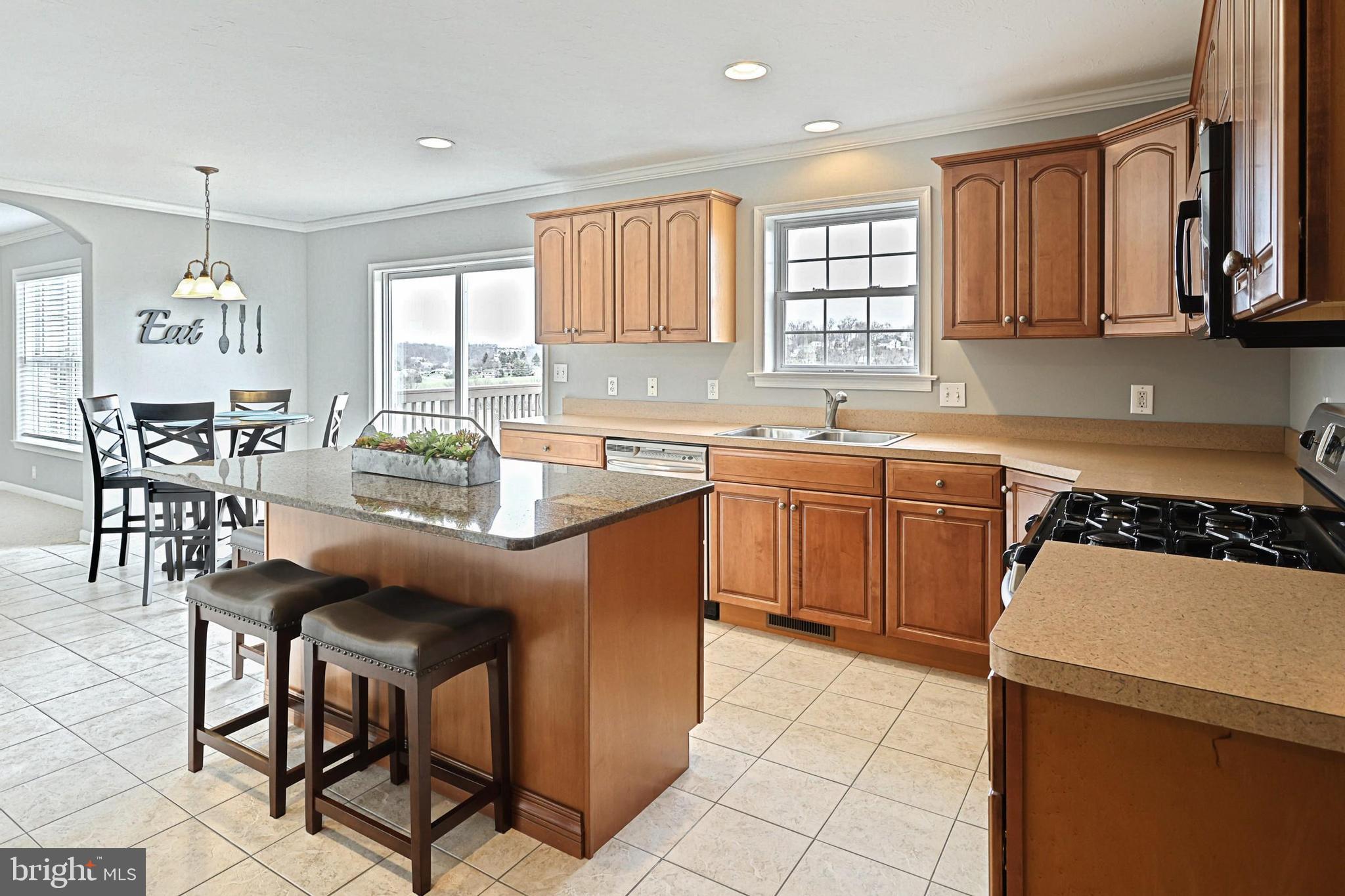 WINDSOR TWP - Residential