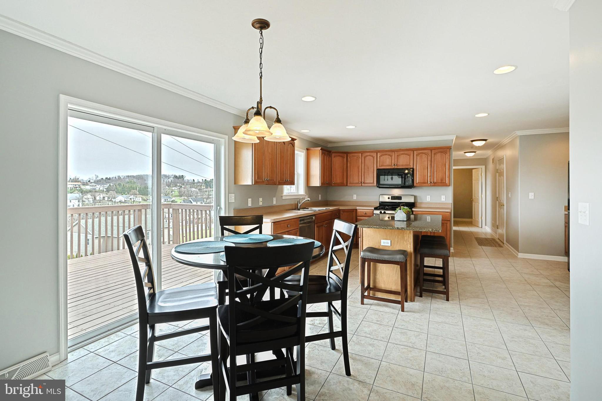 WINDSOR TWP - Residential