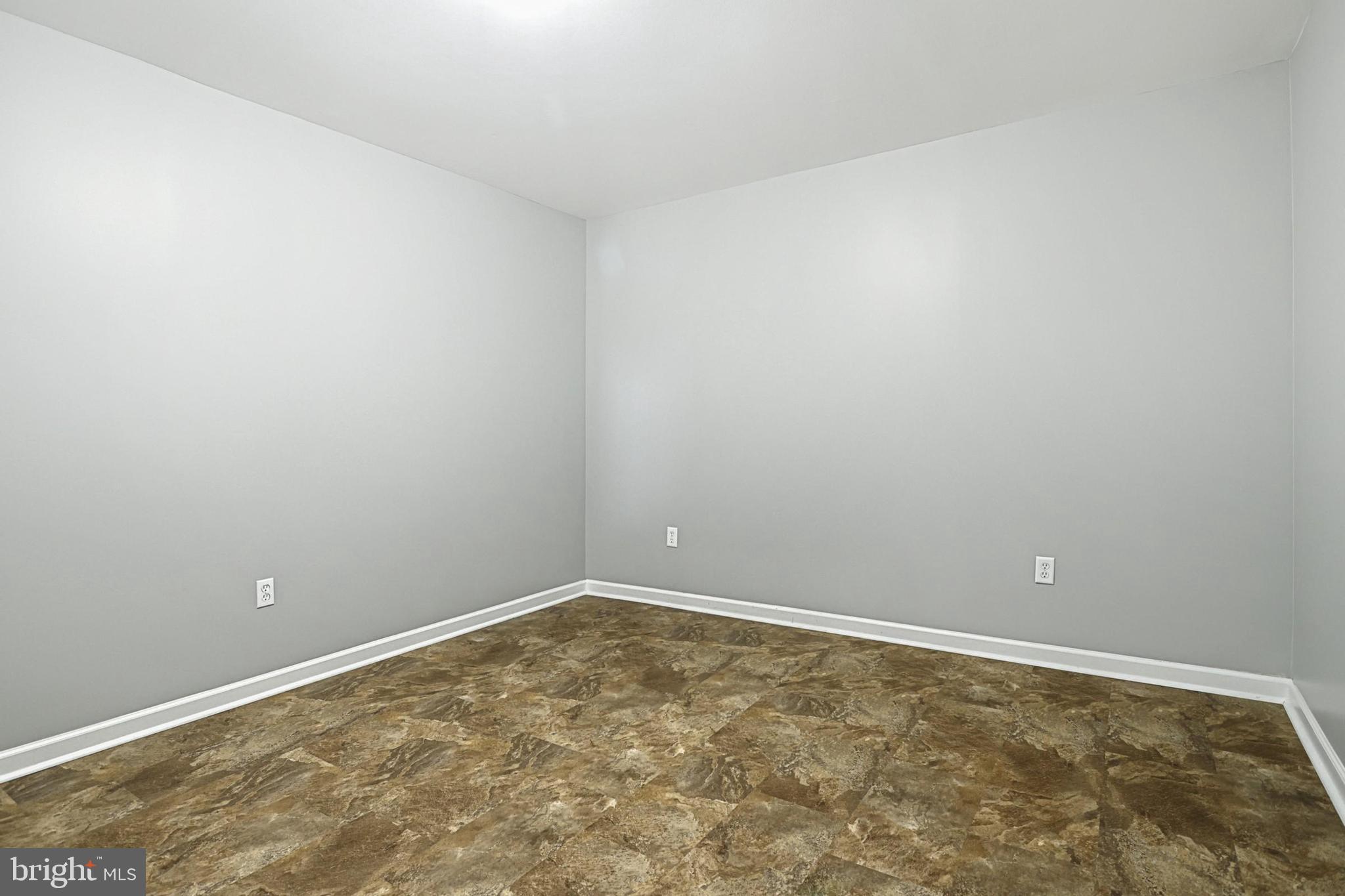 WINDSOR TWP - Residential