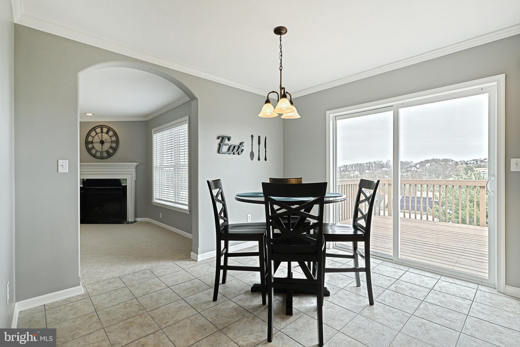 WINDSOR TWP - Residential