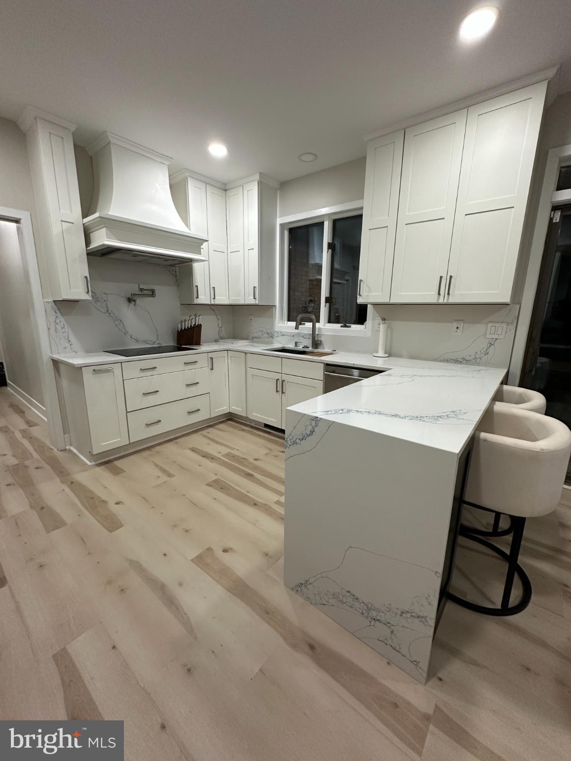 SWAN POINT SUB - Residential