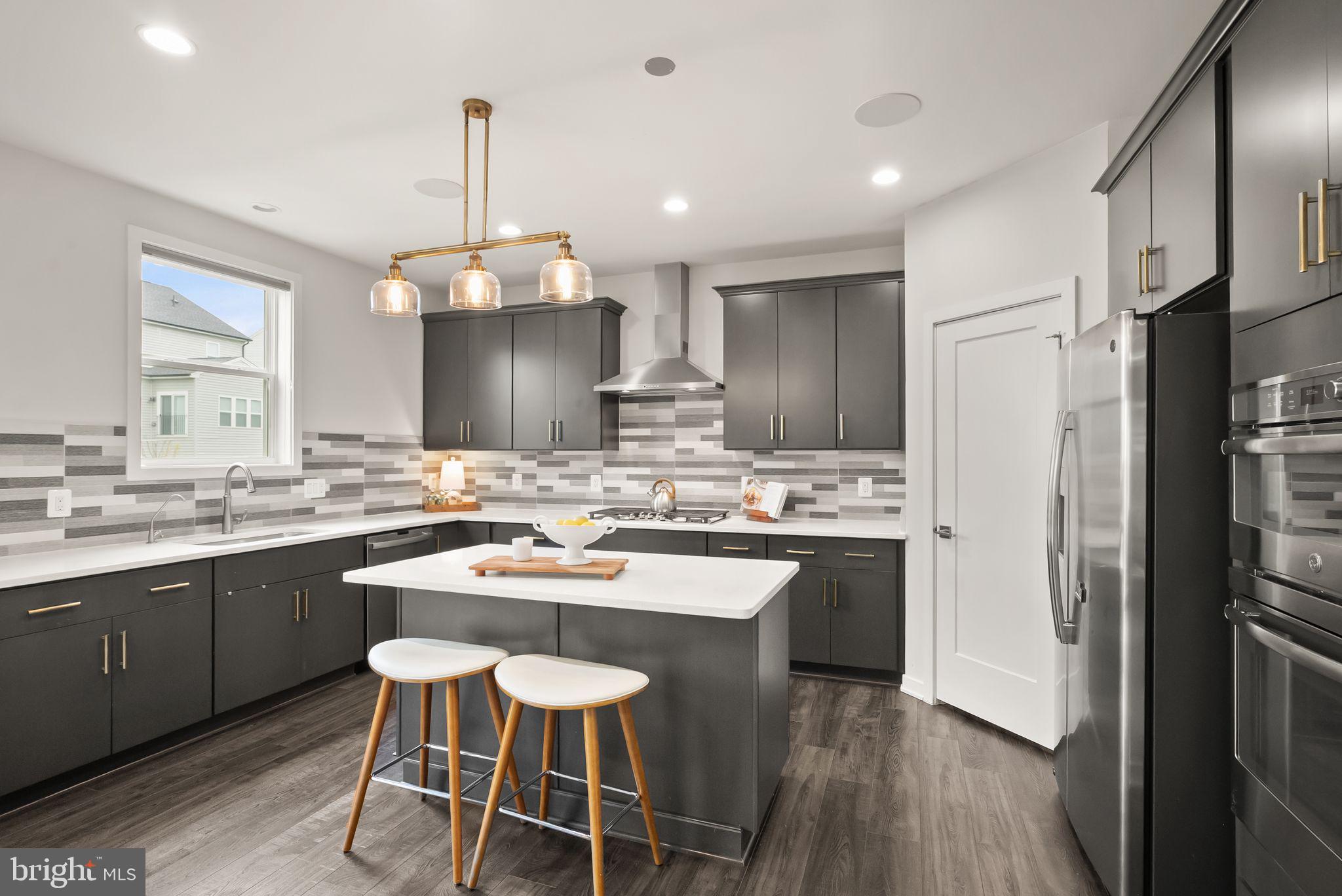 LENAH MILL - Residential