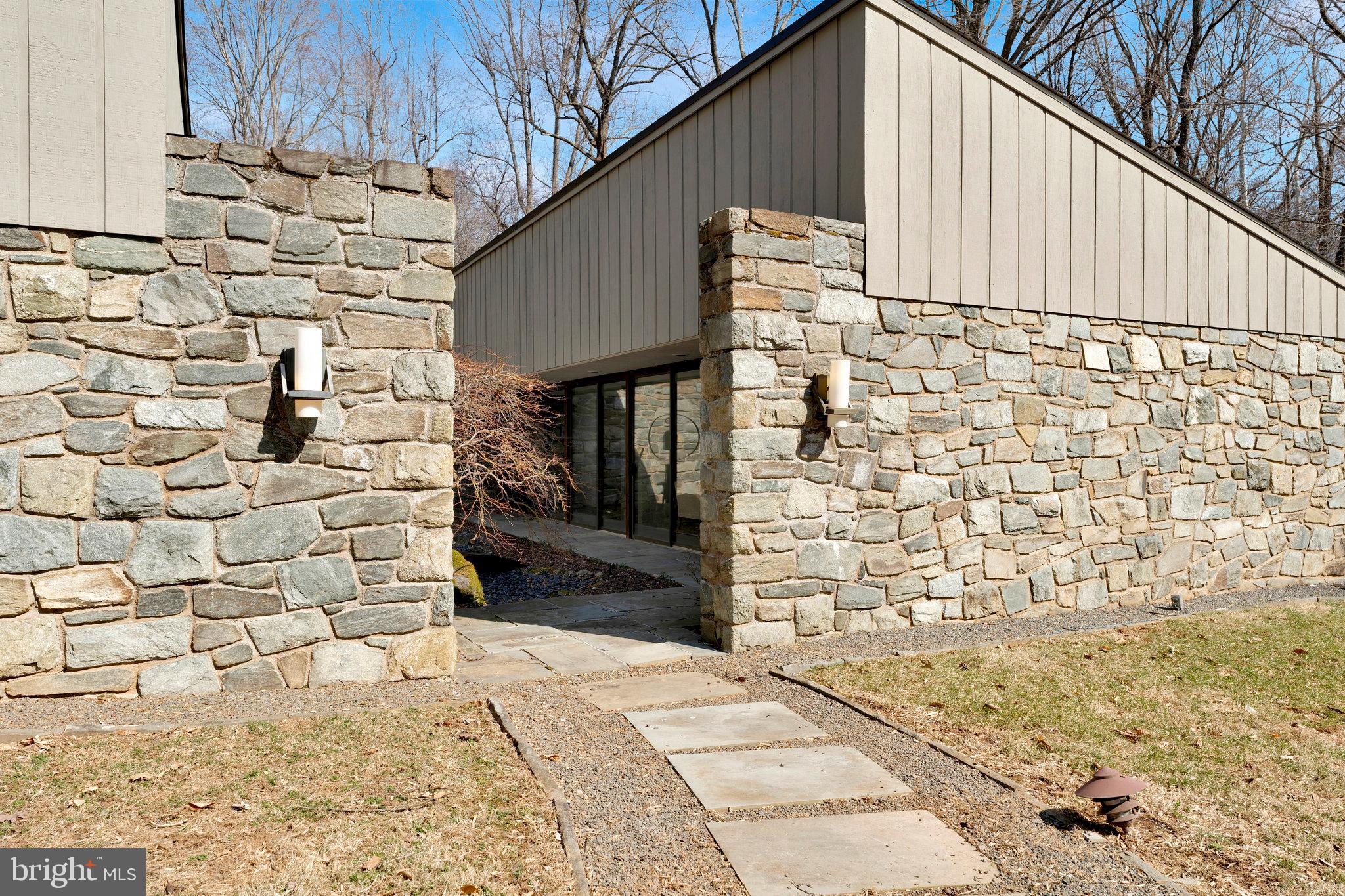 BOUNDBROOK - Residential