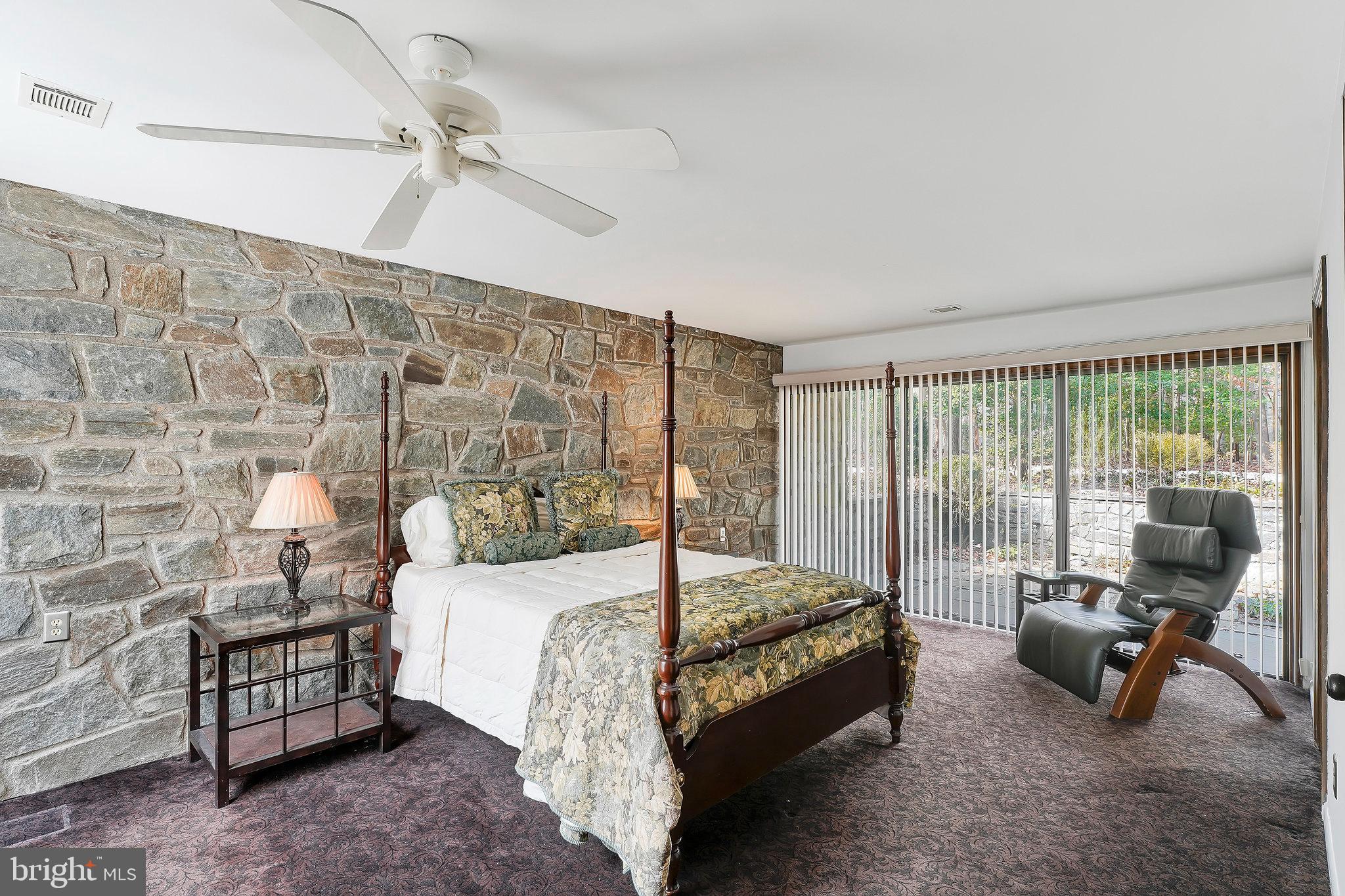 BOUNDBROOK - Residential