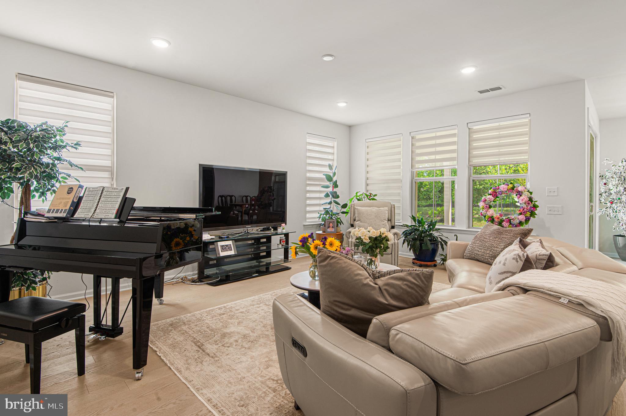 DEL WEBB NORTH PENN - Residential