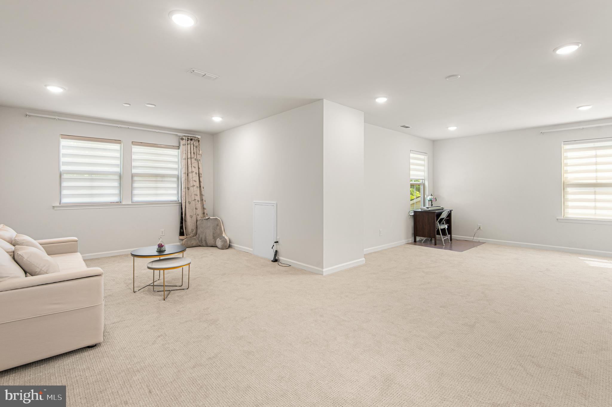 DEL WEBB NORTH PENN - Residential