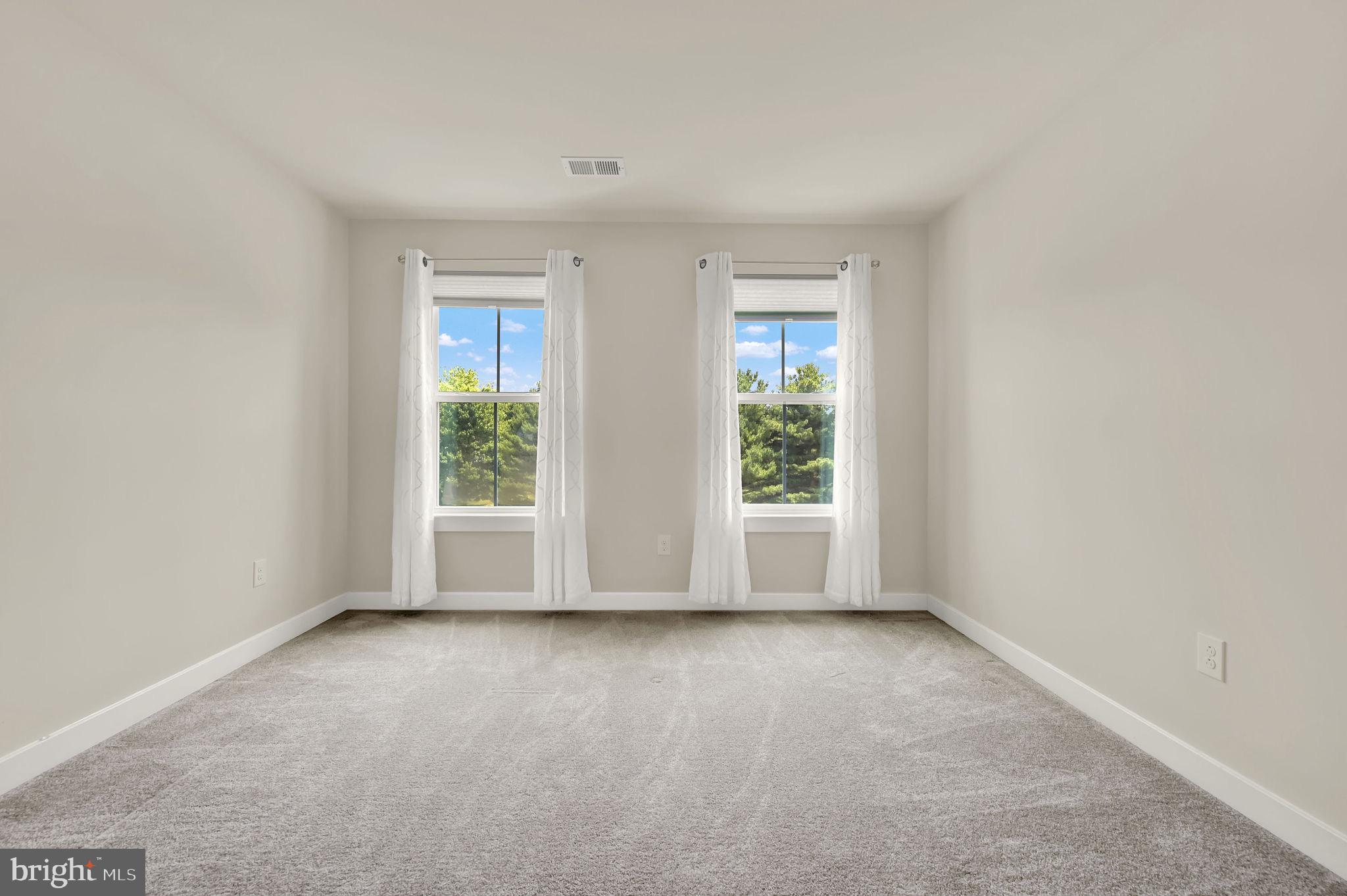 PARKSIDE - Residential
