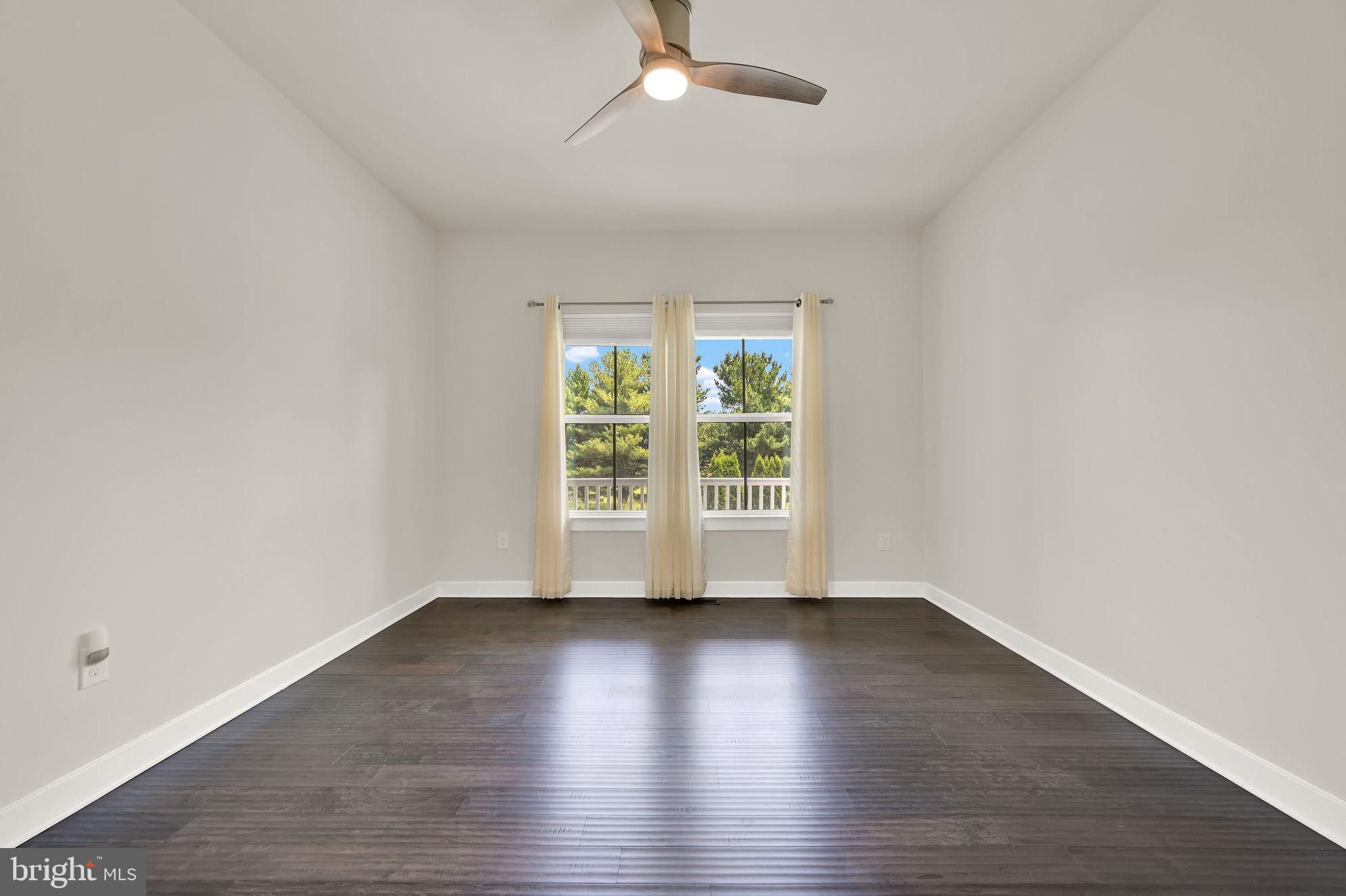 PARKSIDE - Residential