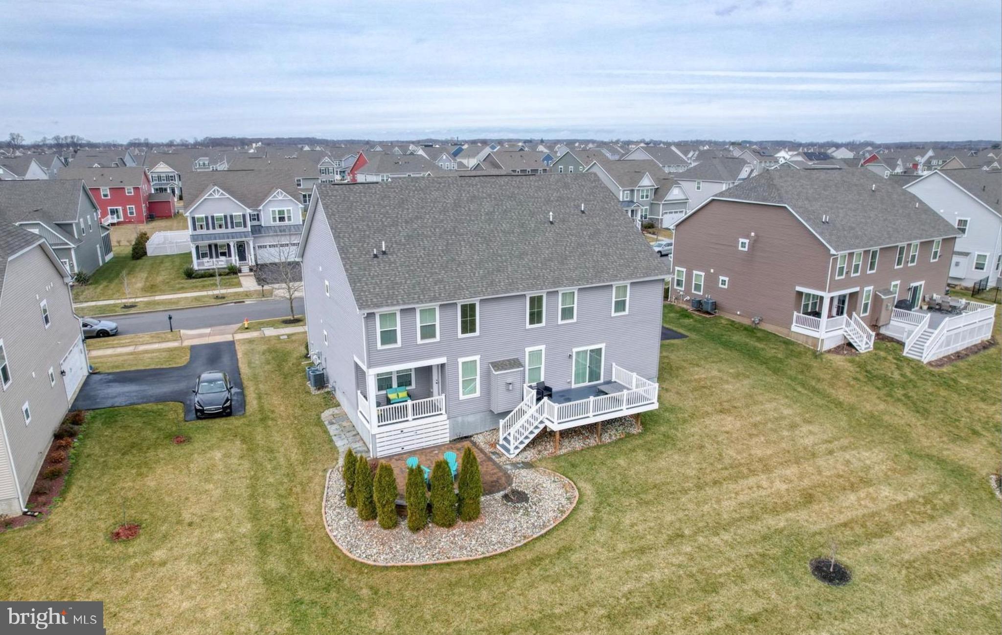 PARKSIDE - Residential