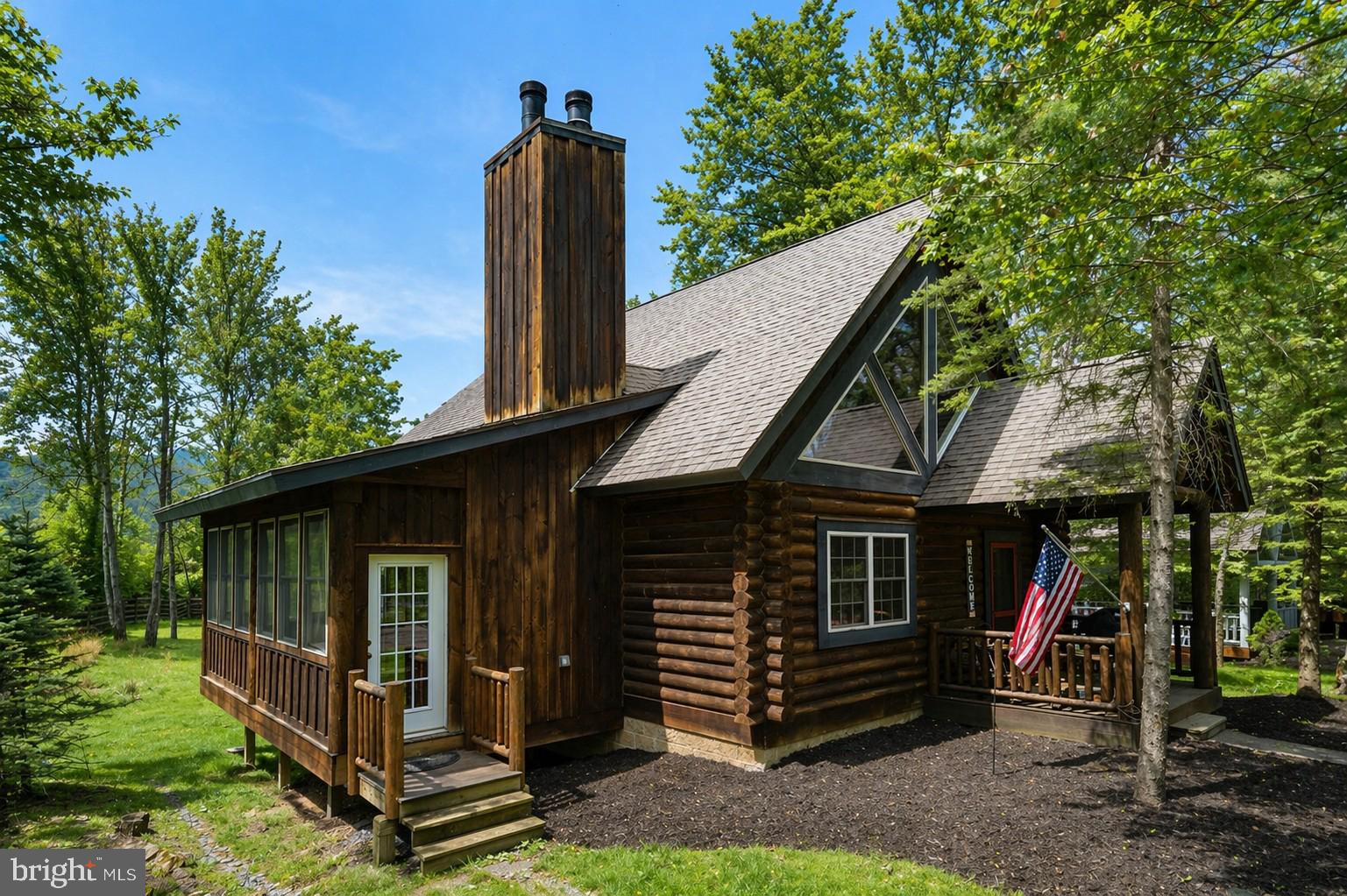 YELLOWSTONE VILLAGE - Residential