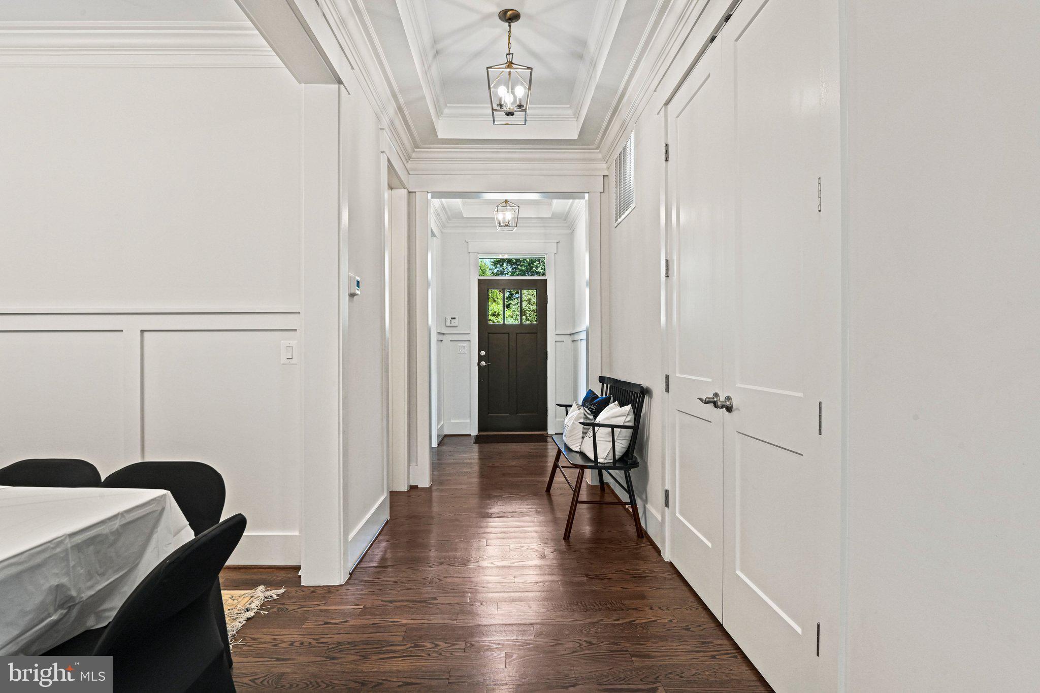 VIENNA WOODS - Residential