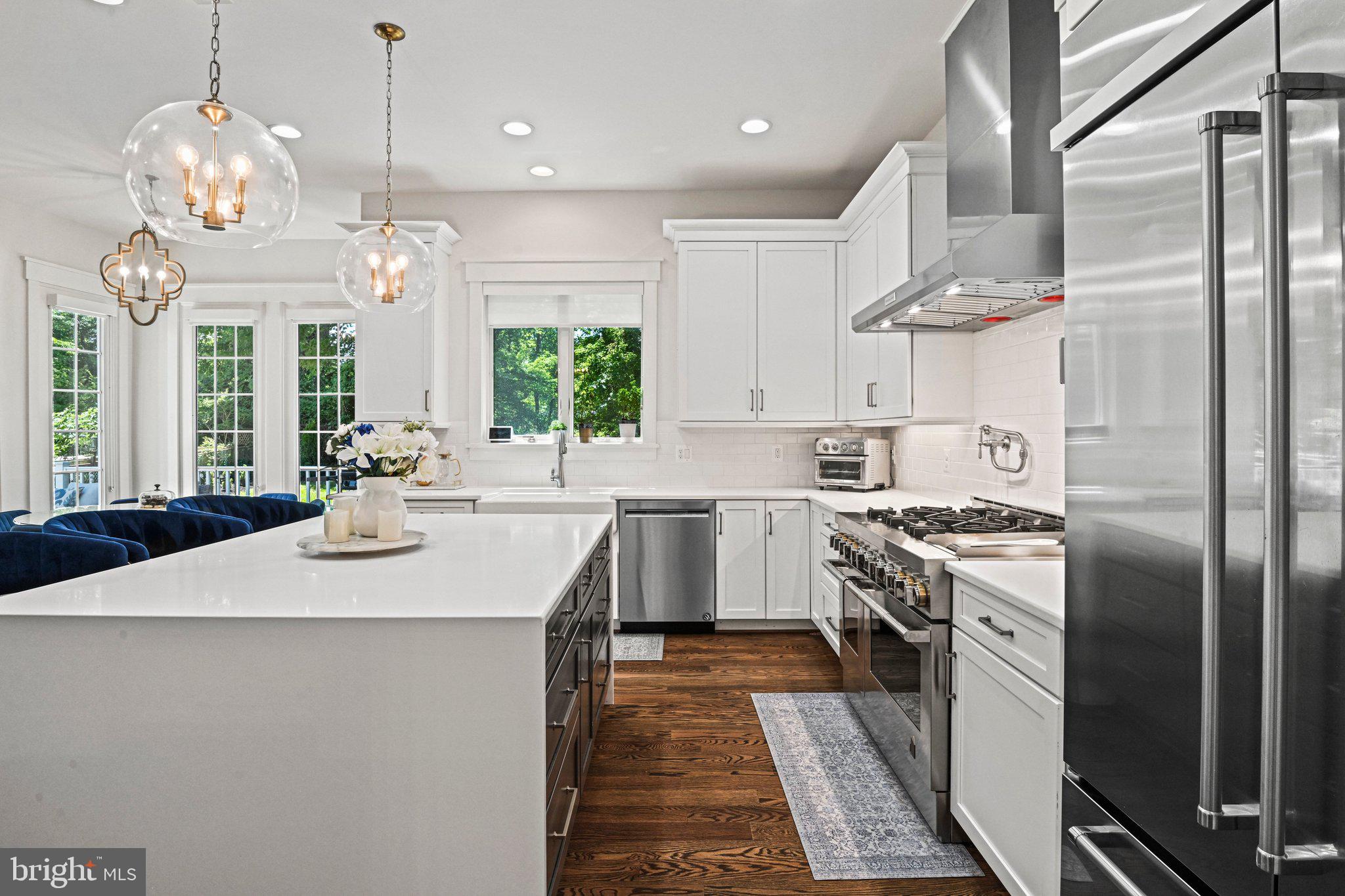 VIENNA WOODS - Residential