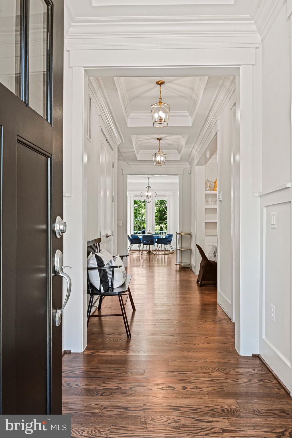 VIENNA WOODS - Residential