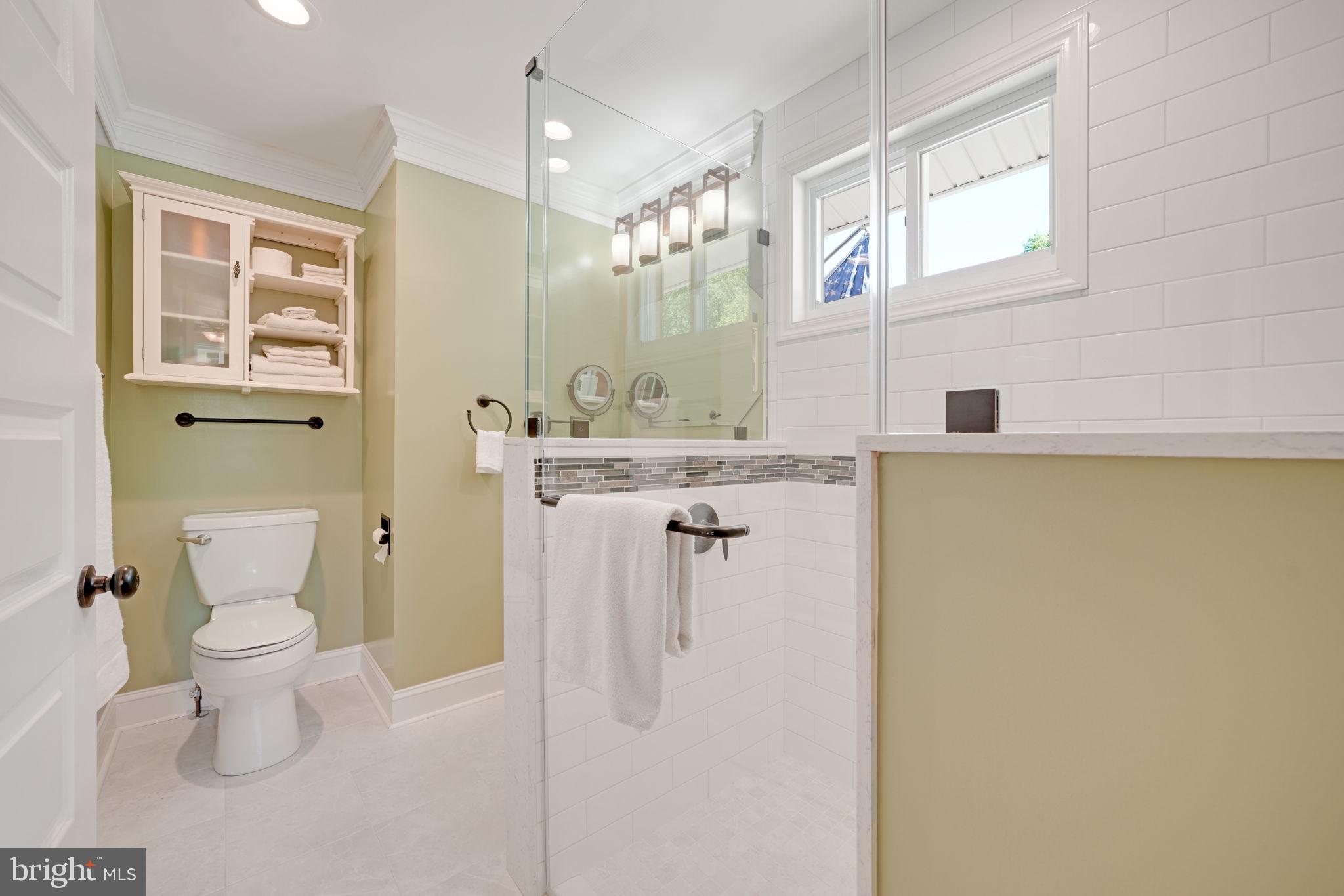 KINGS PARK WEST - Residential