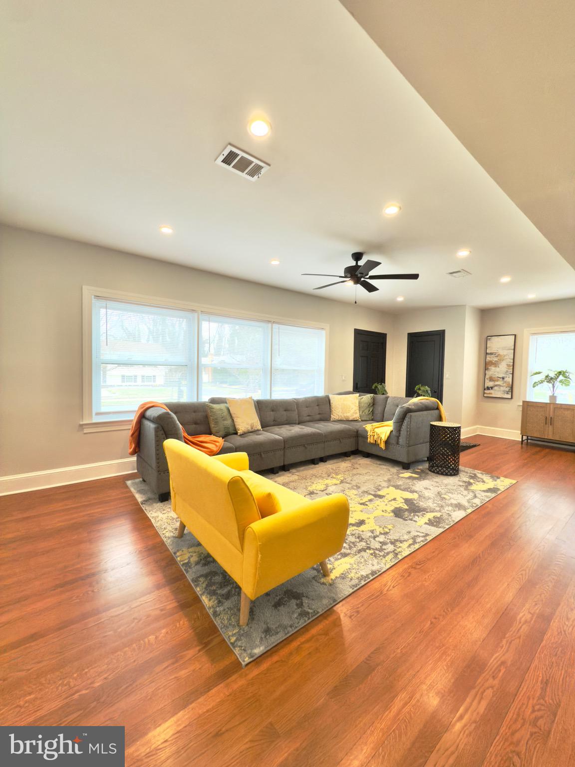 MAYFIELD - Residential