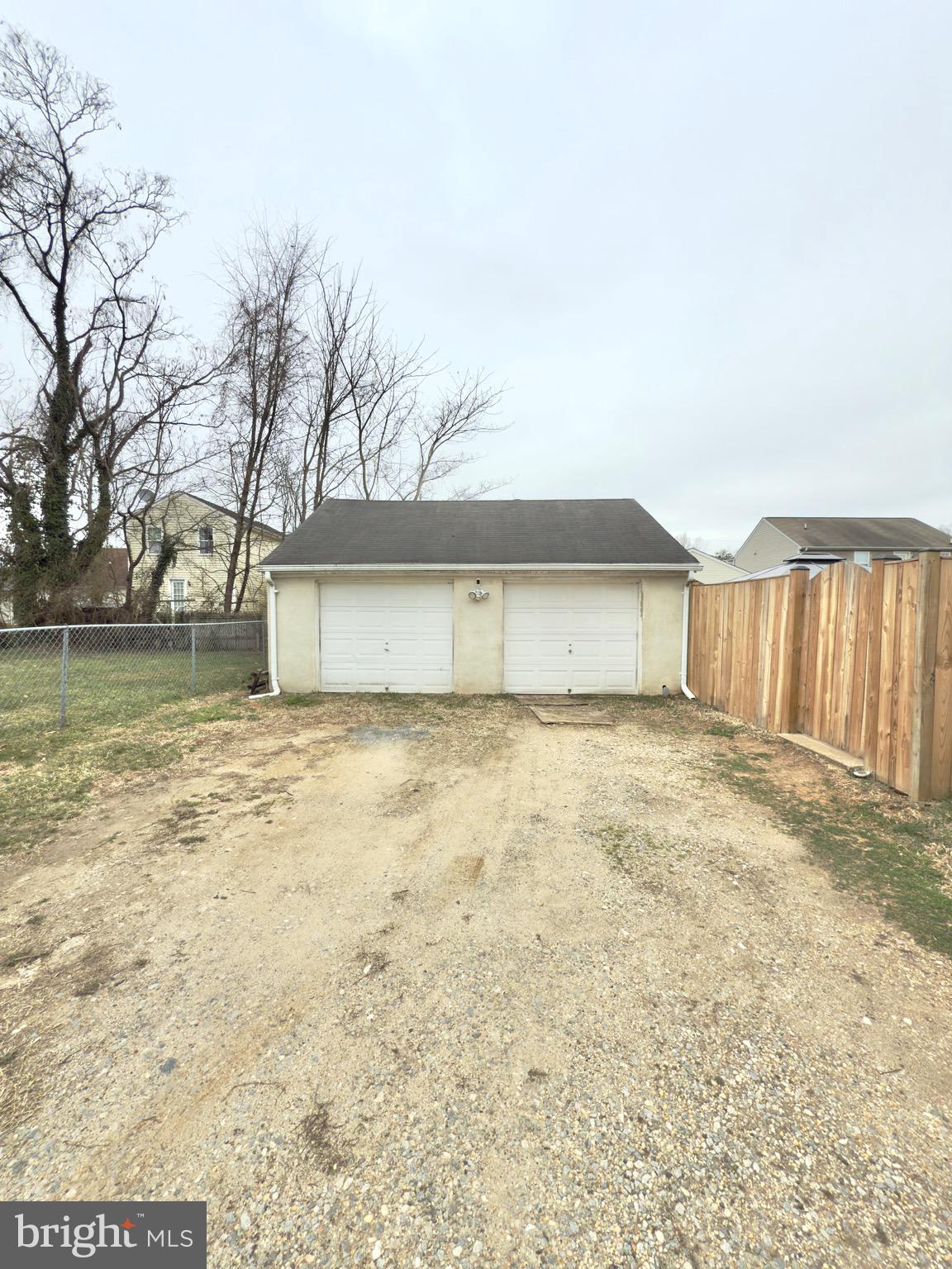 MAYFIELD - Residential