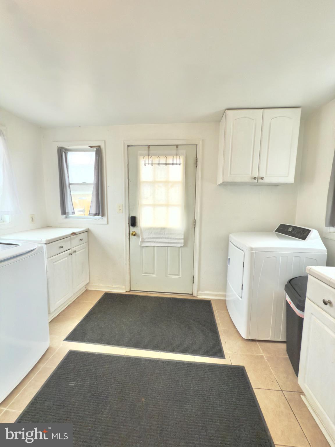 MAYFIELD - Residential