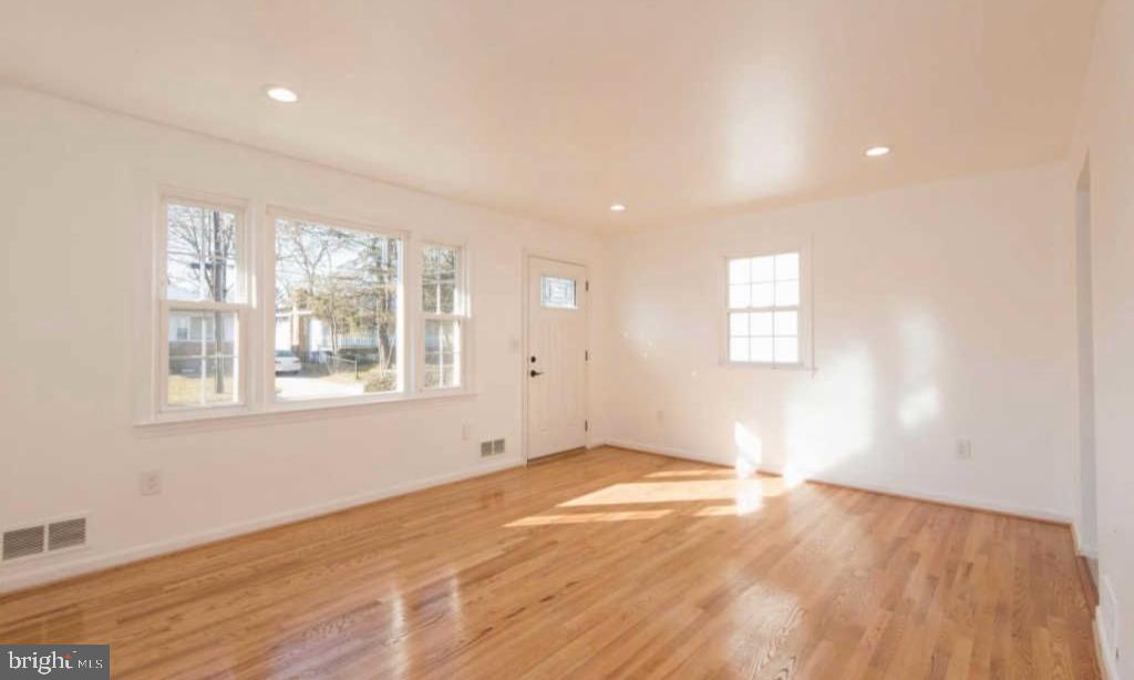BELTSVILLE HEIGHTS - Residential