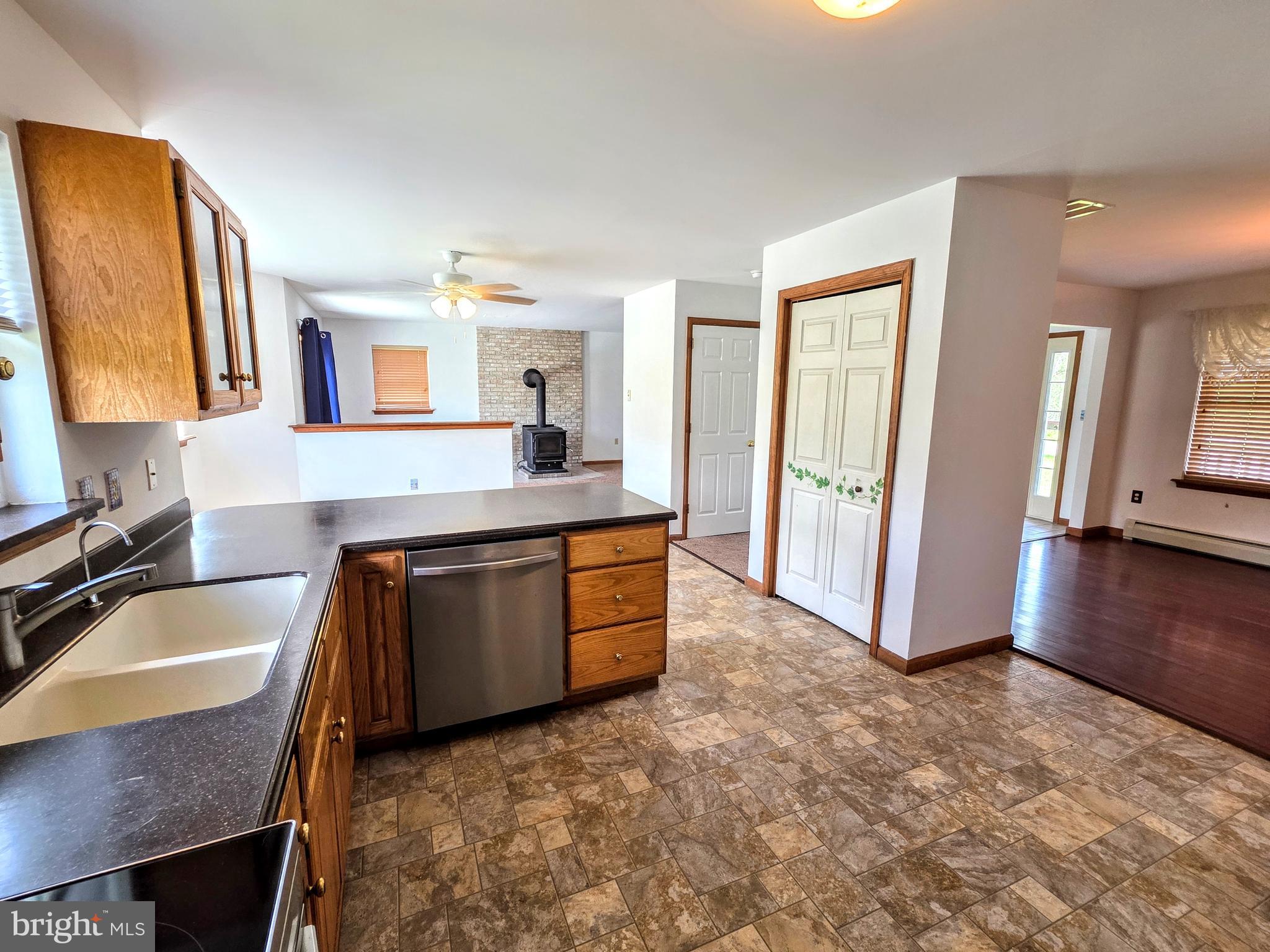 VALLEY VIEW ESTATES - Residential