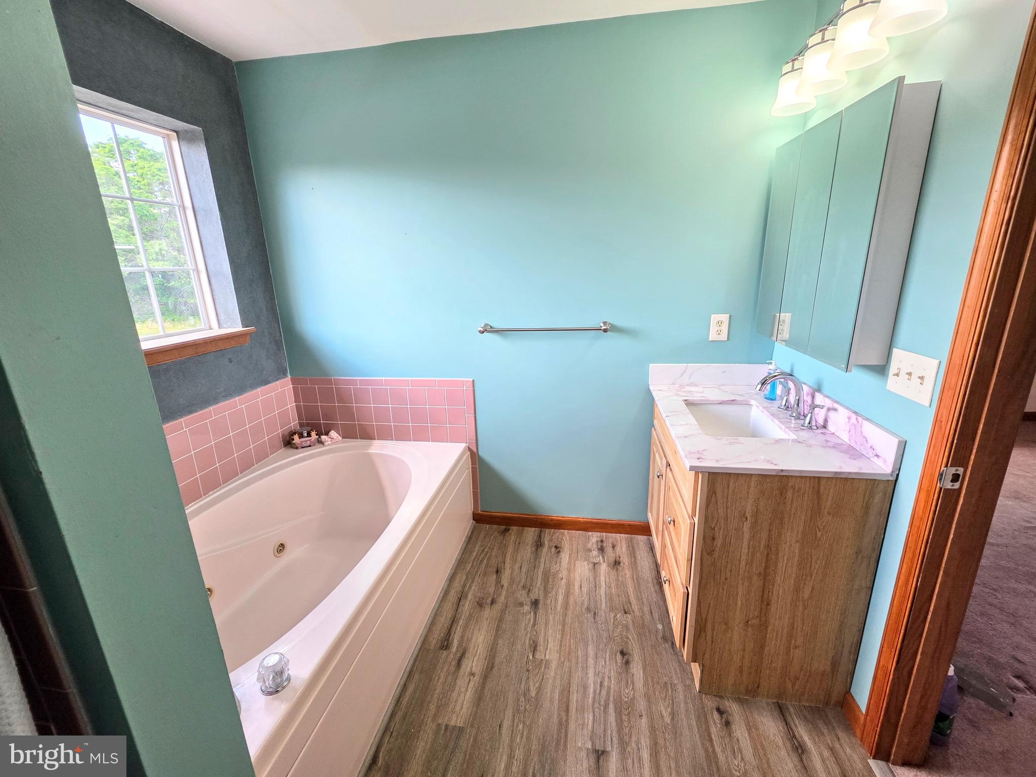 VALLEY VIEW ESTATES - Residential