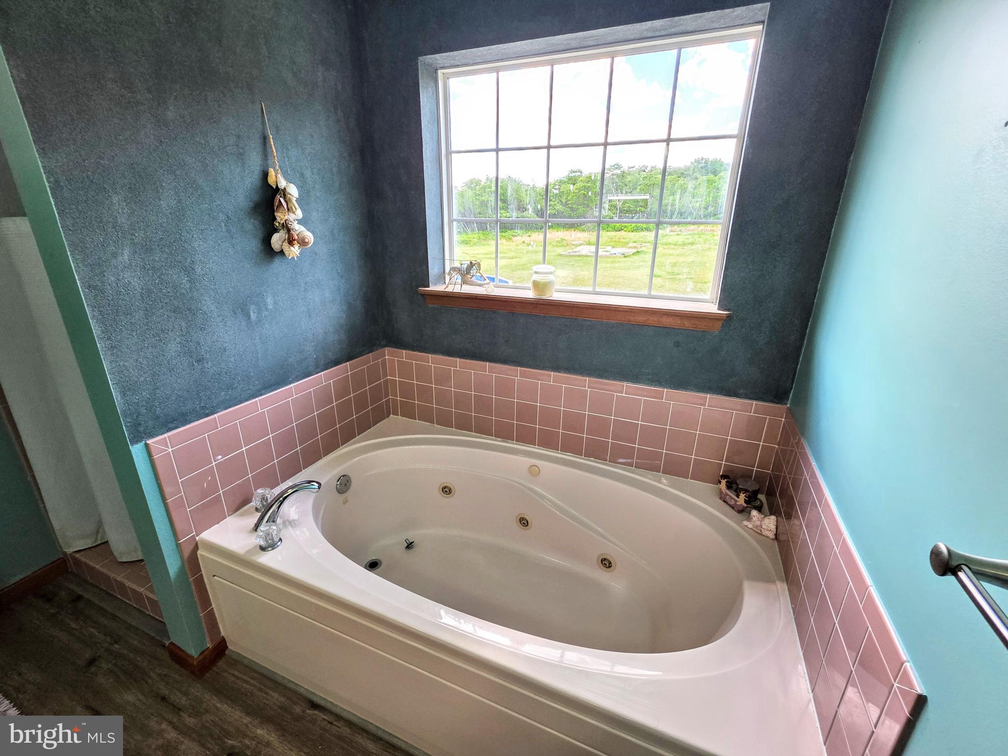 VALLEY VIEW ESTATES - Residential