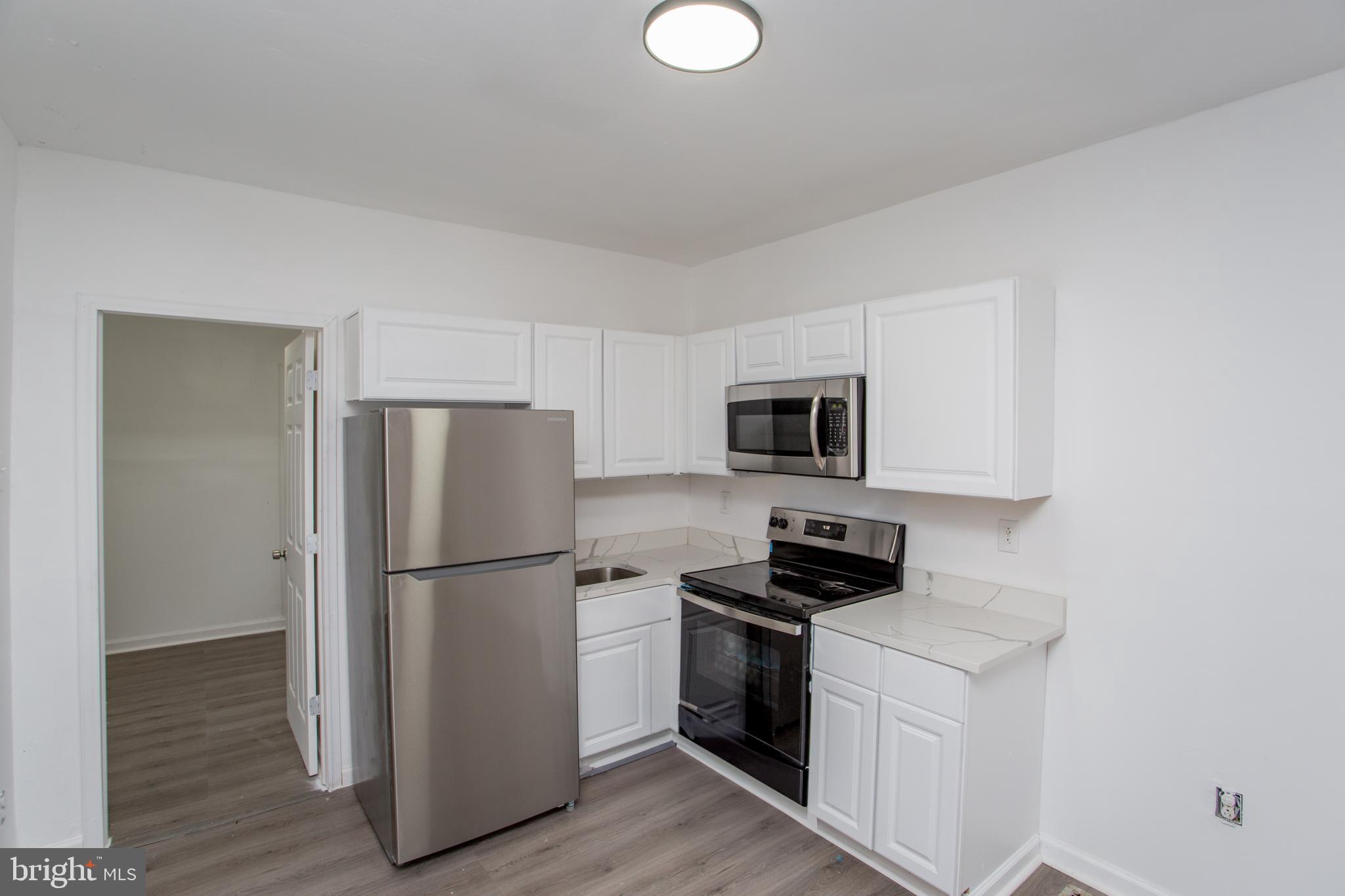 STRAWBERRY MANSION - Residential