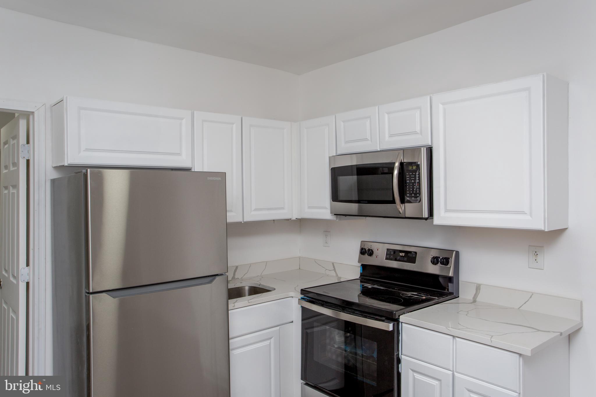 STRAWBERRY MANSION - Residential