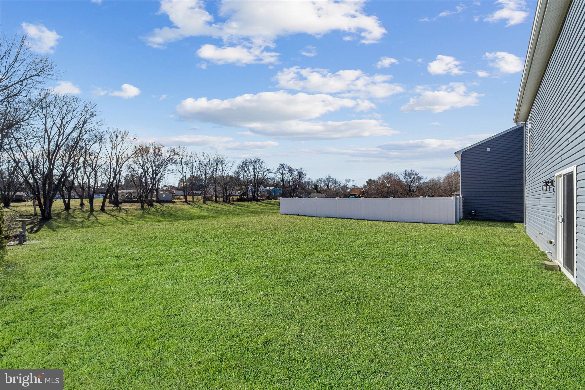 SHENANDOAH CROSSING - Residential Lease
