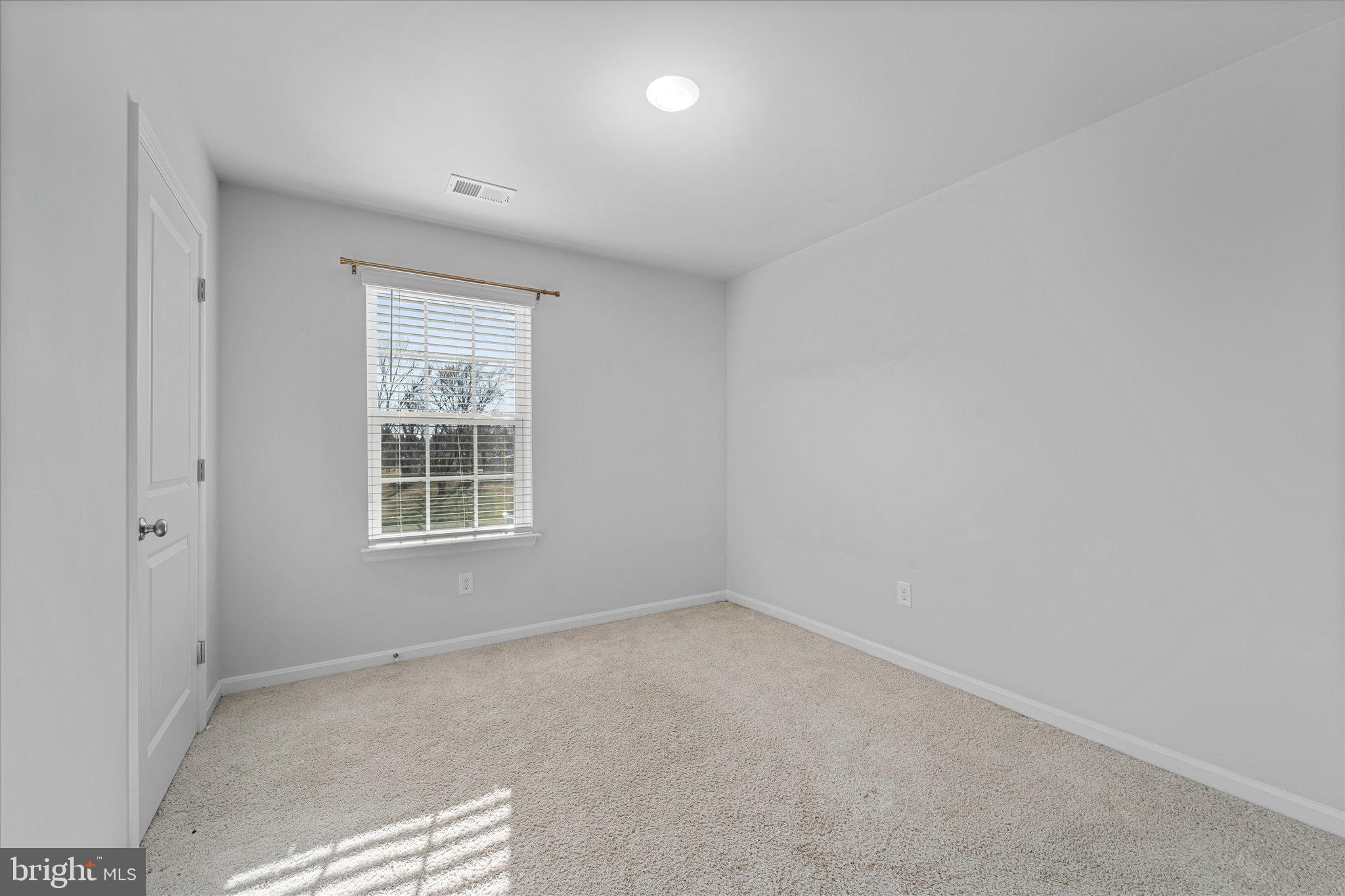 SHENANDOAH CROSSING - Residential Lease