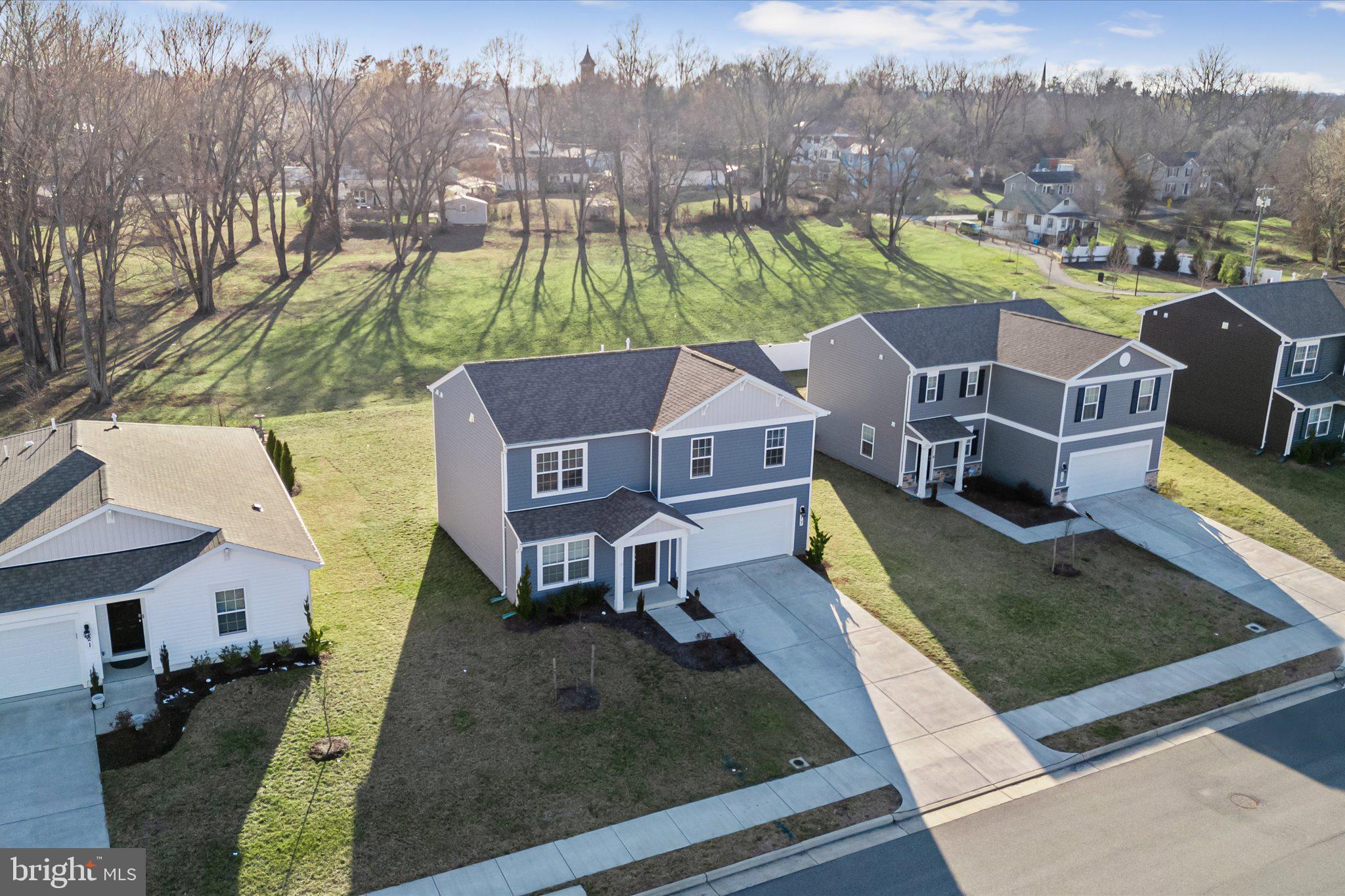 SHENANDOAH CROSSING - Residential Lease