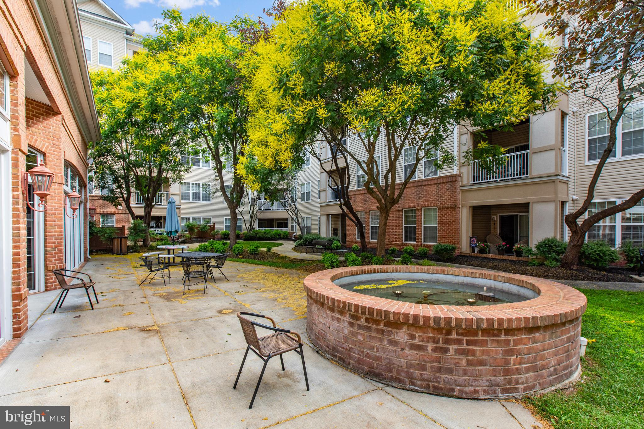 HIGH VIEW AT HUNT VALLEY - Residential