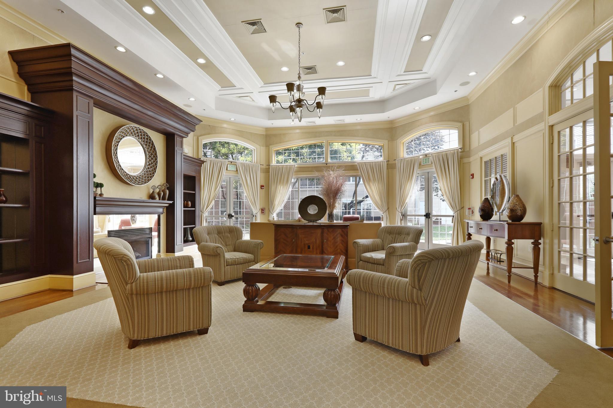 HIGH VIEW AT HUNT VALLEY - Residential