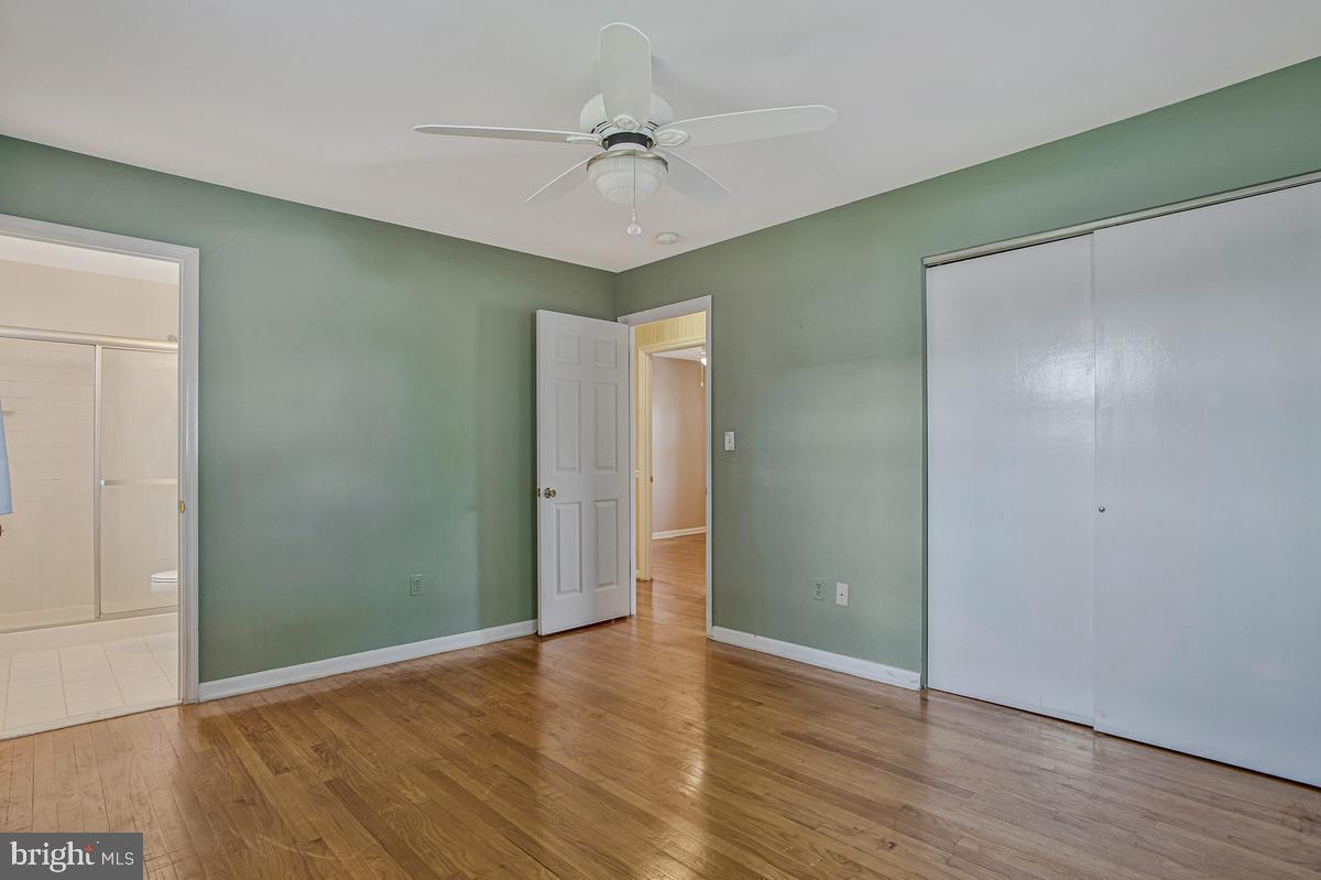 KINSLOUCH FARMS - Residential