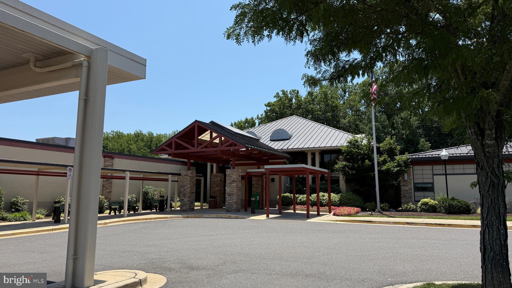 LEISURE WORLD - Residential