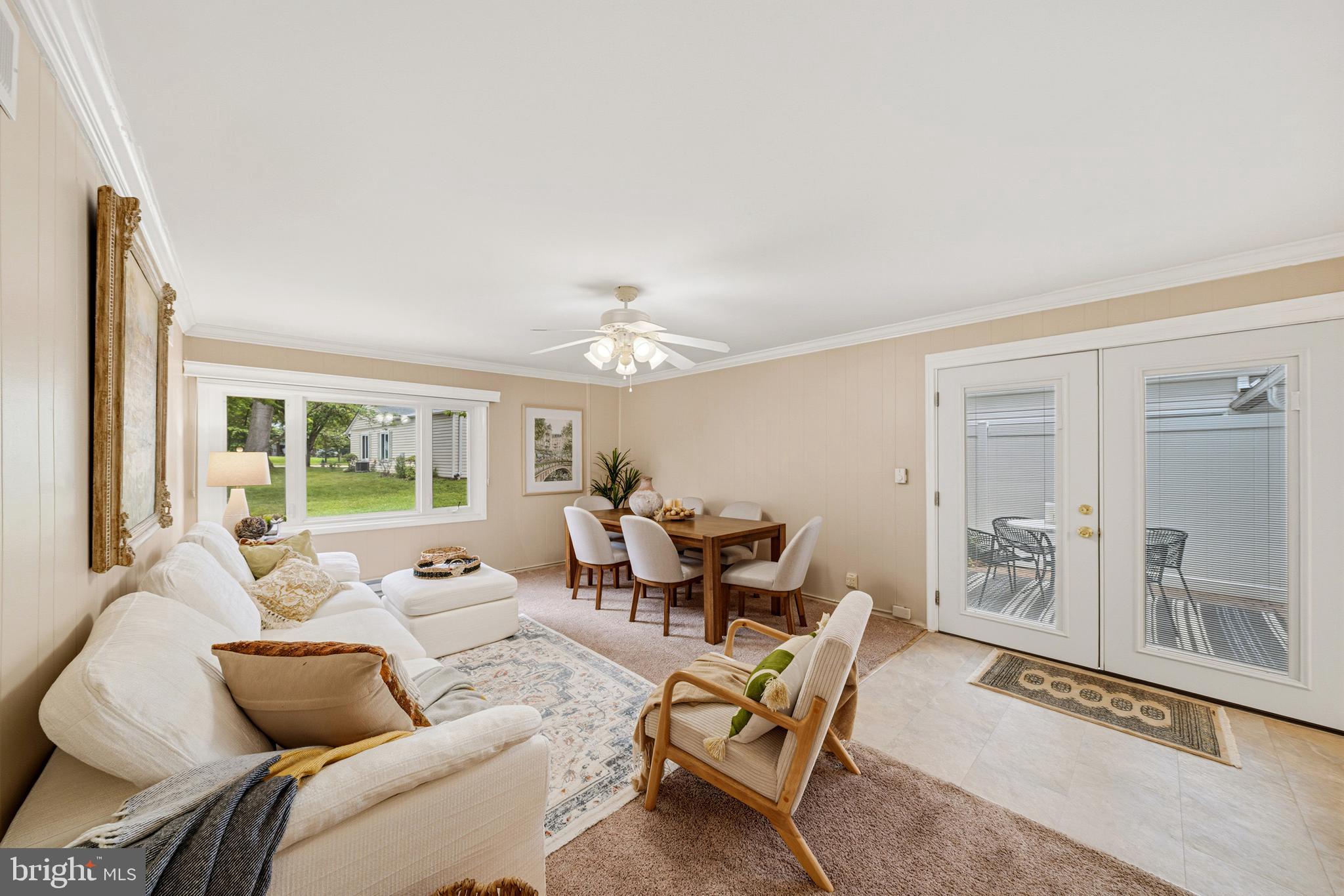 LEISURE WORLD - Residential