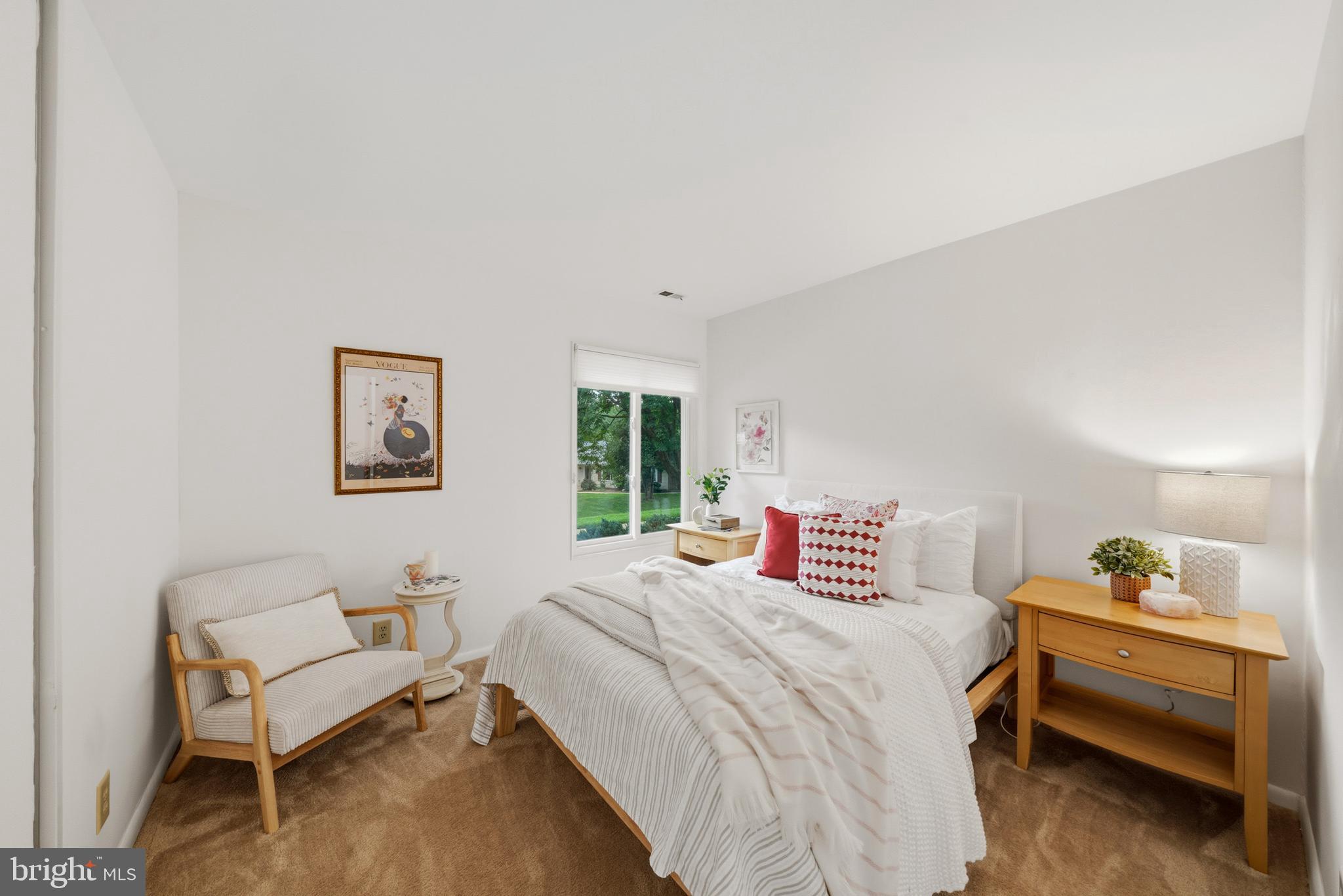 LEISURE WORLD - Residential