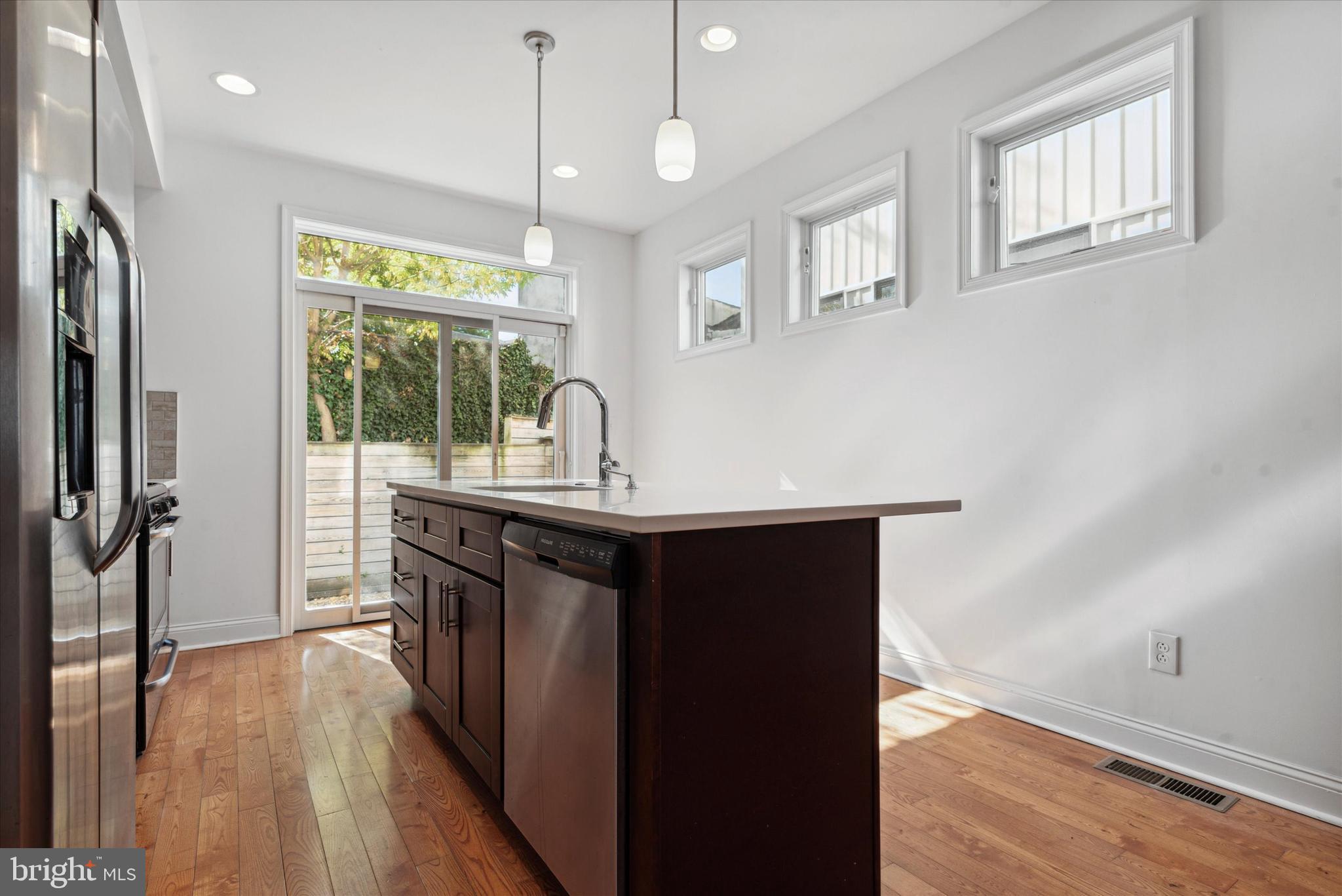 OLDE KENSINGTON - Residential