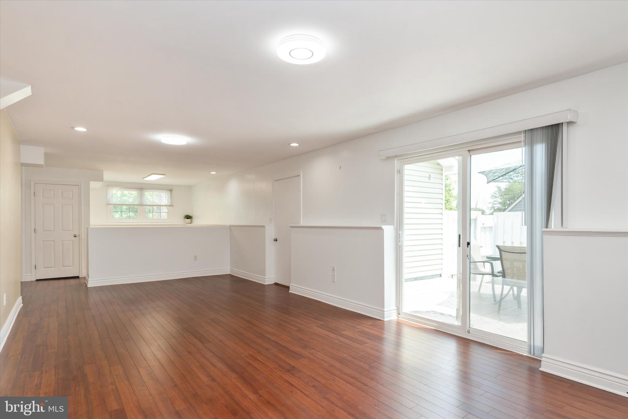 THE CEDARS - Residential