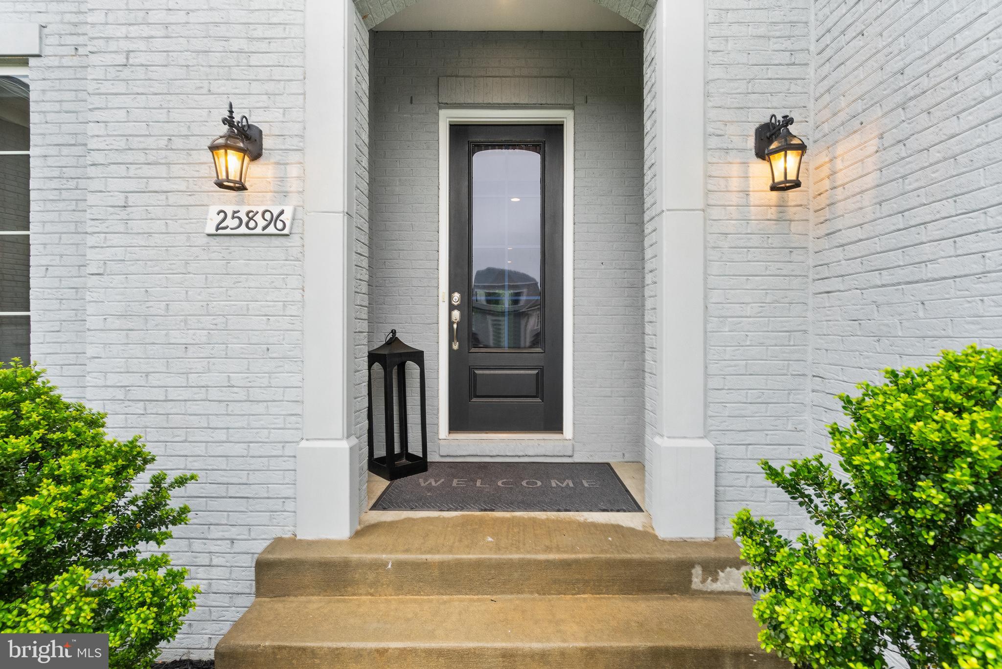 GREENS SOUTH AT WILLOWSF - Residential