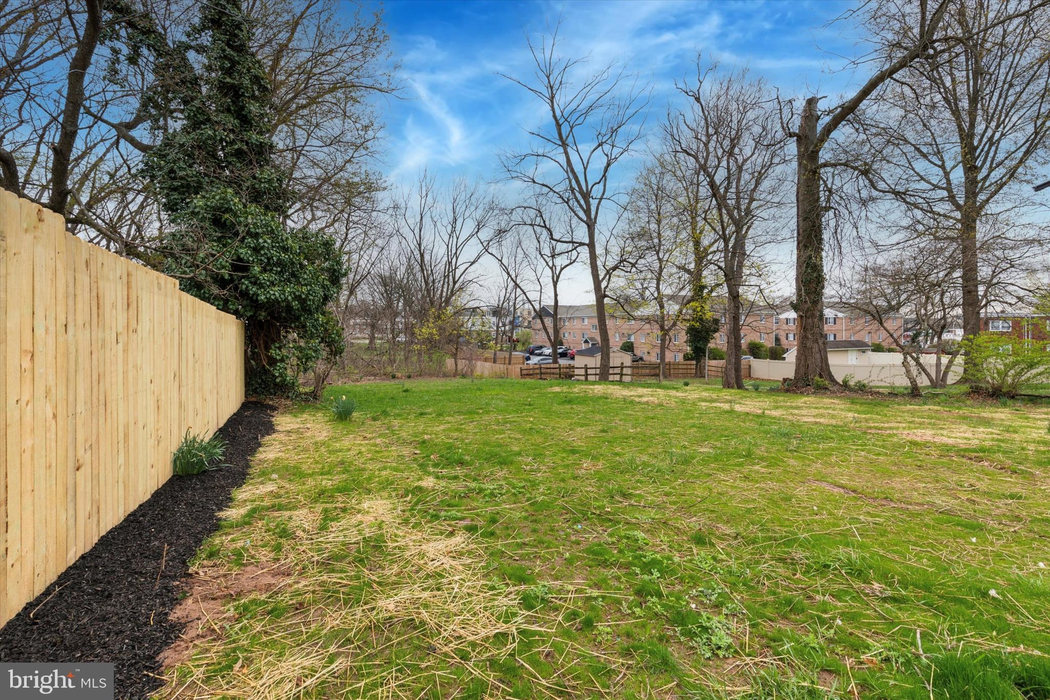 NORRISTOWN - Residential
