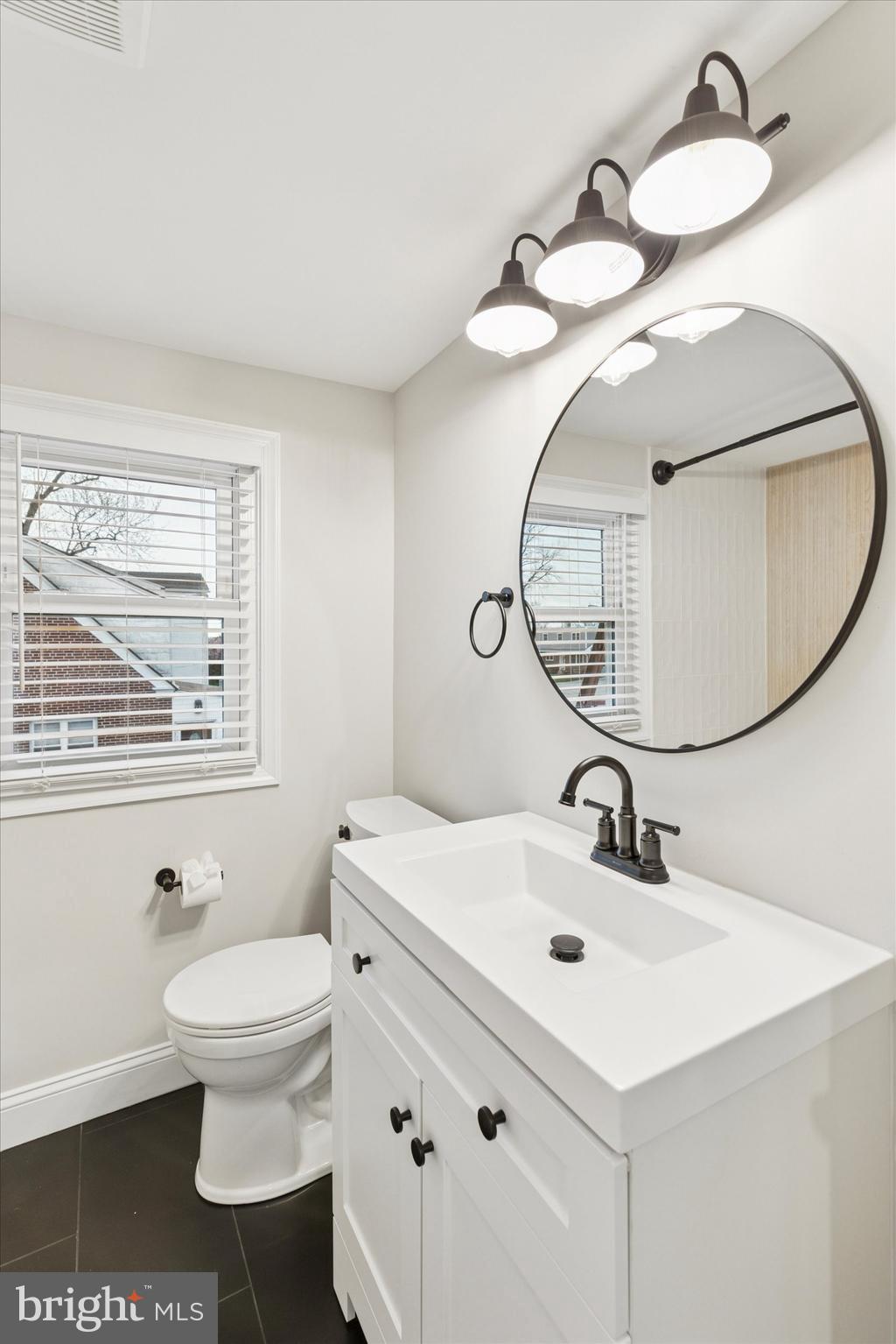 NORRISTOWN - Residential