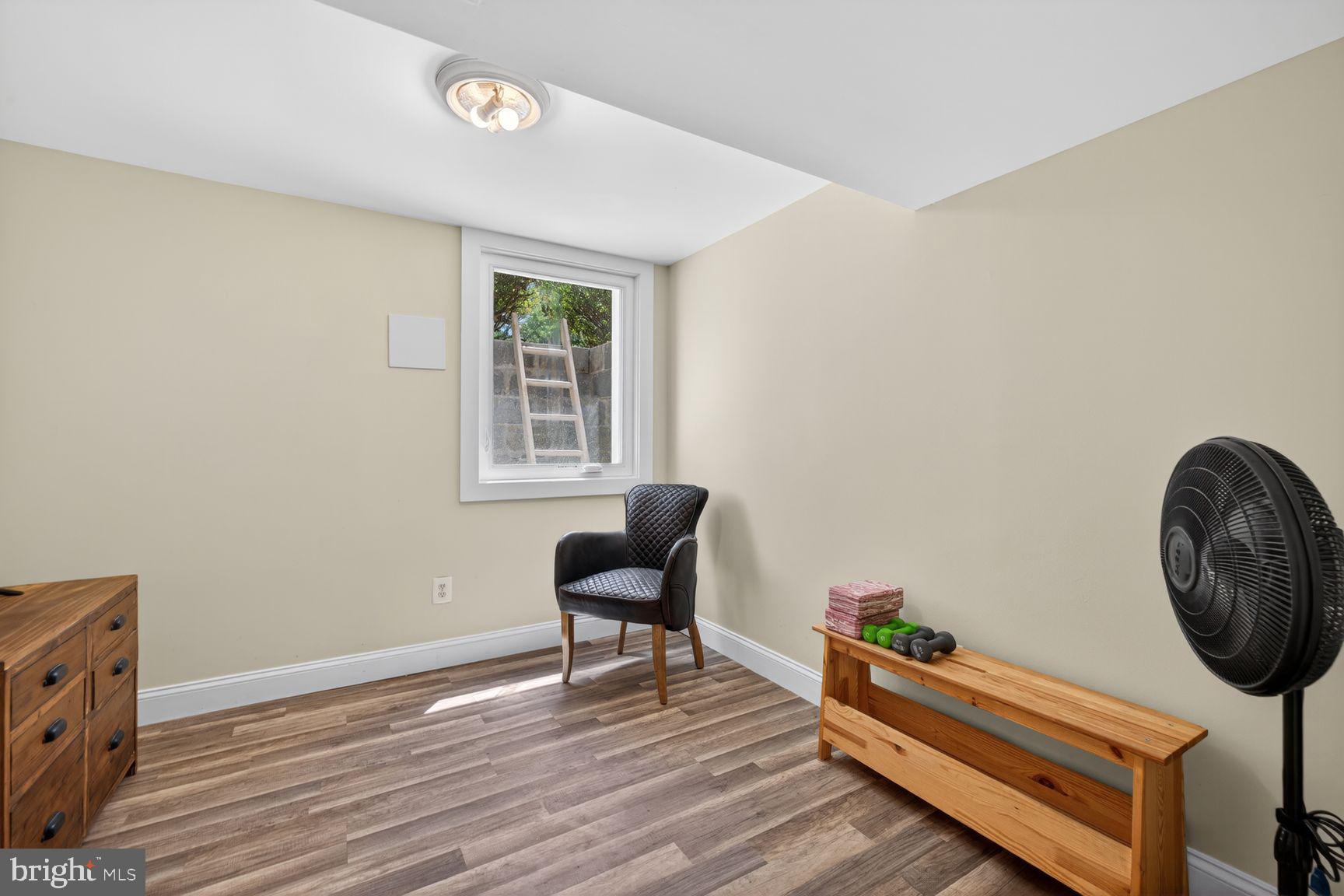SILVER ROCK - Residential