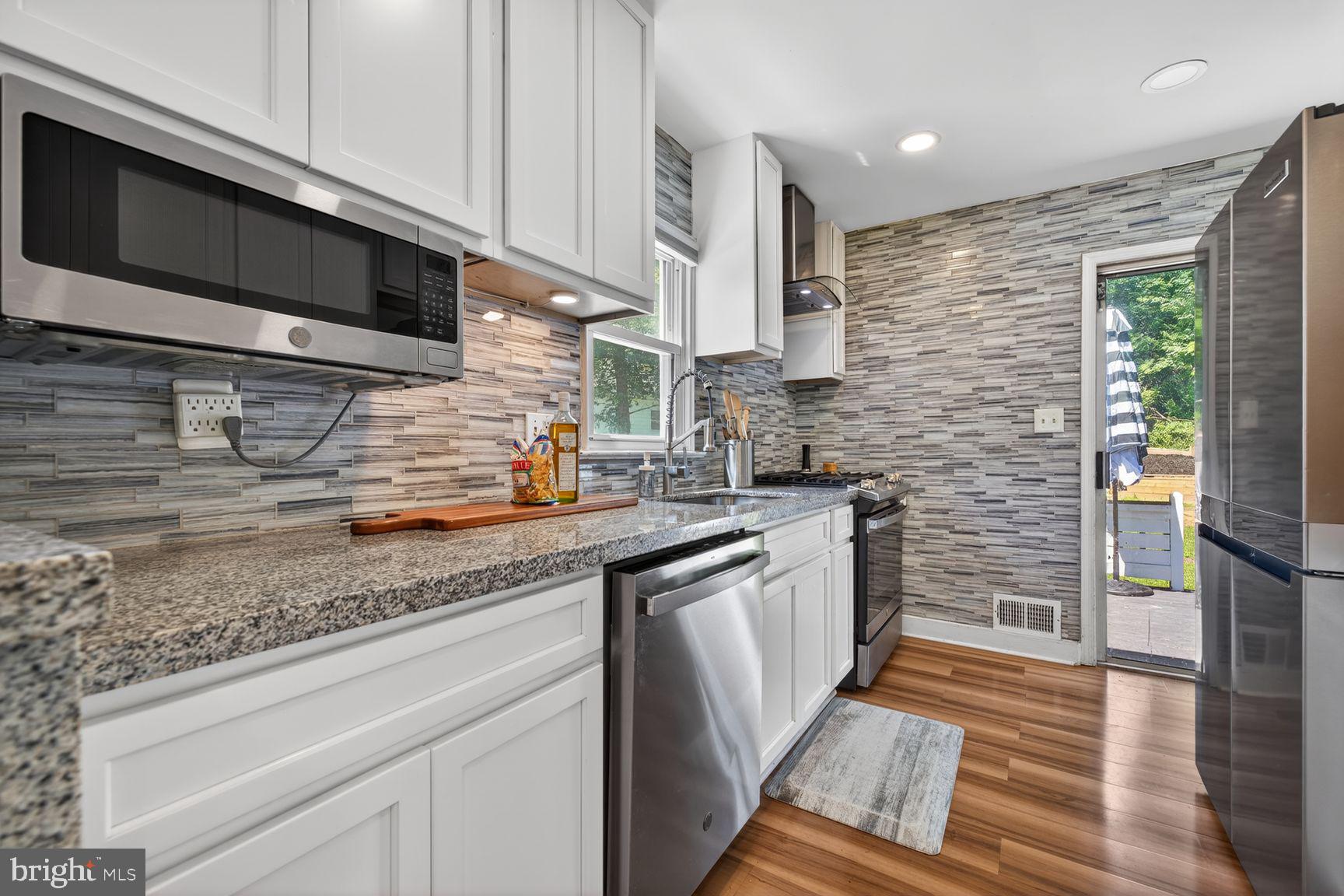 SILVER ROCK - Residential