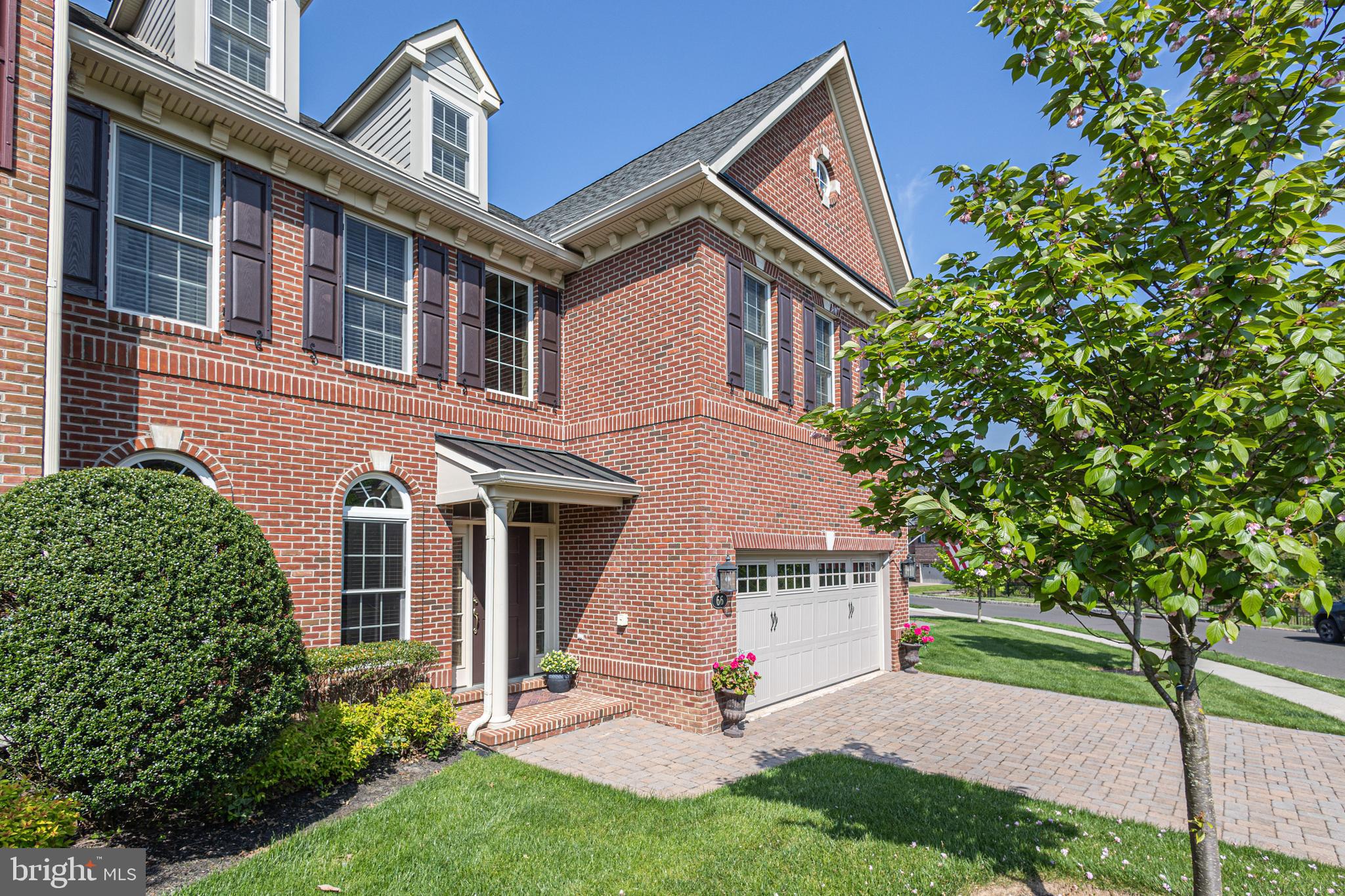 DELANCEY COURT - Residential