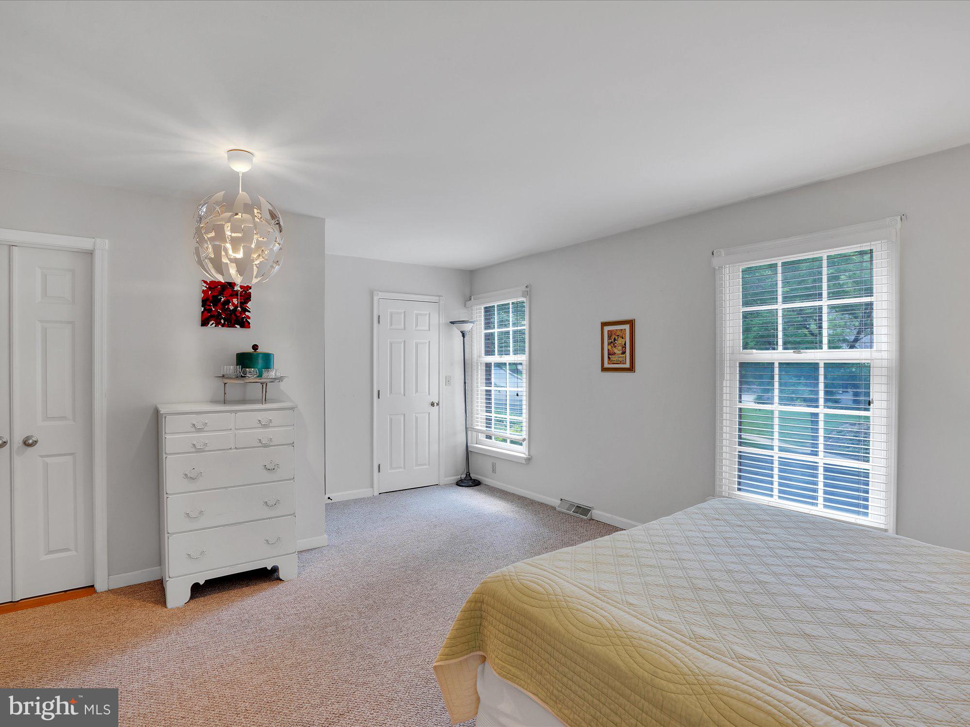 STONEY RUN - Residential