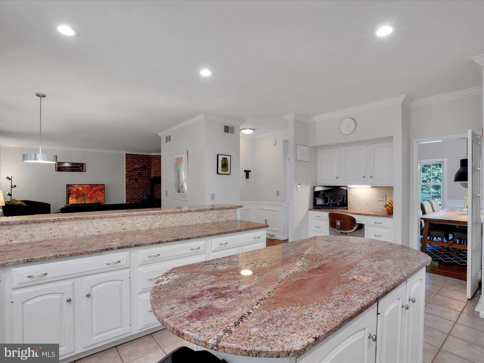 STONEY RUN - Residential