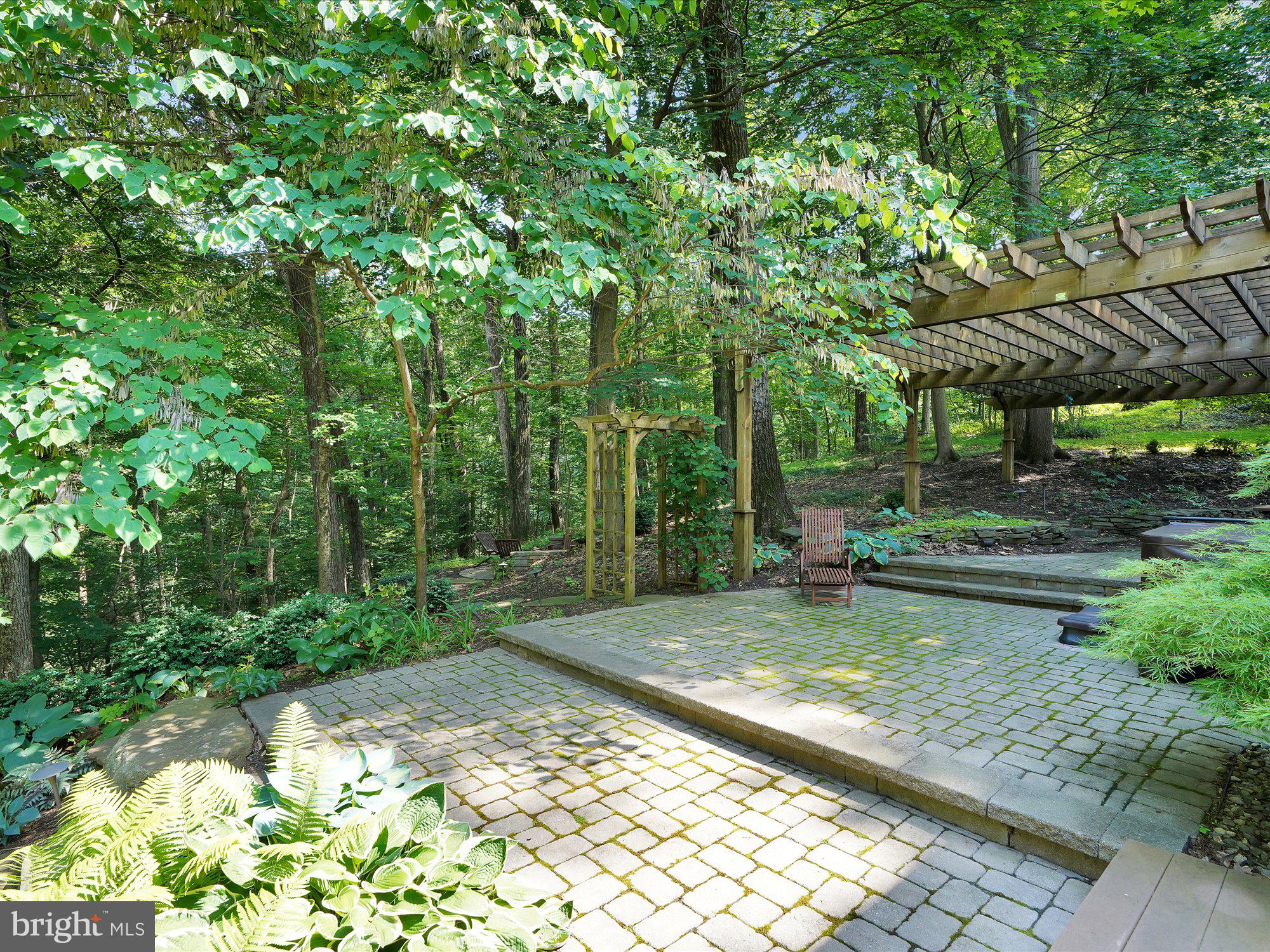 STONEY RUN - Residential