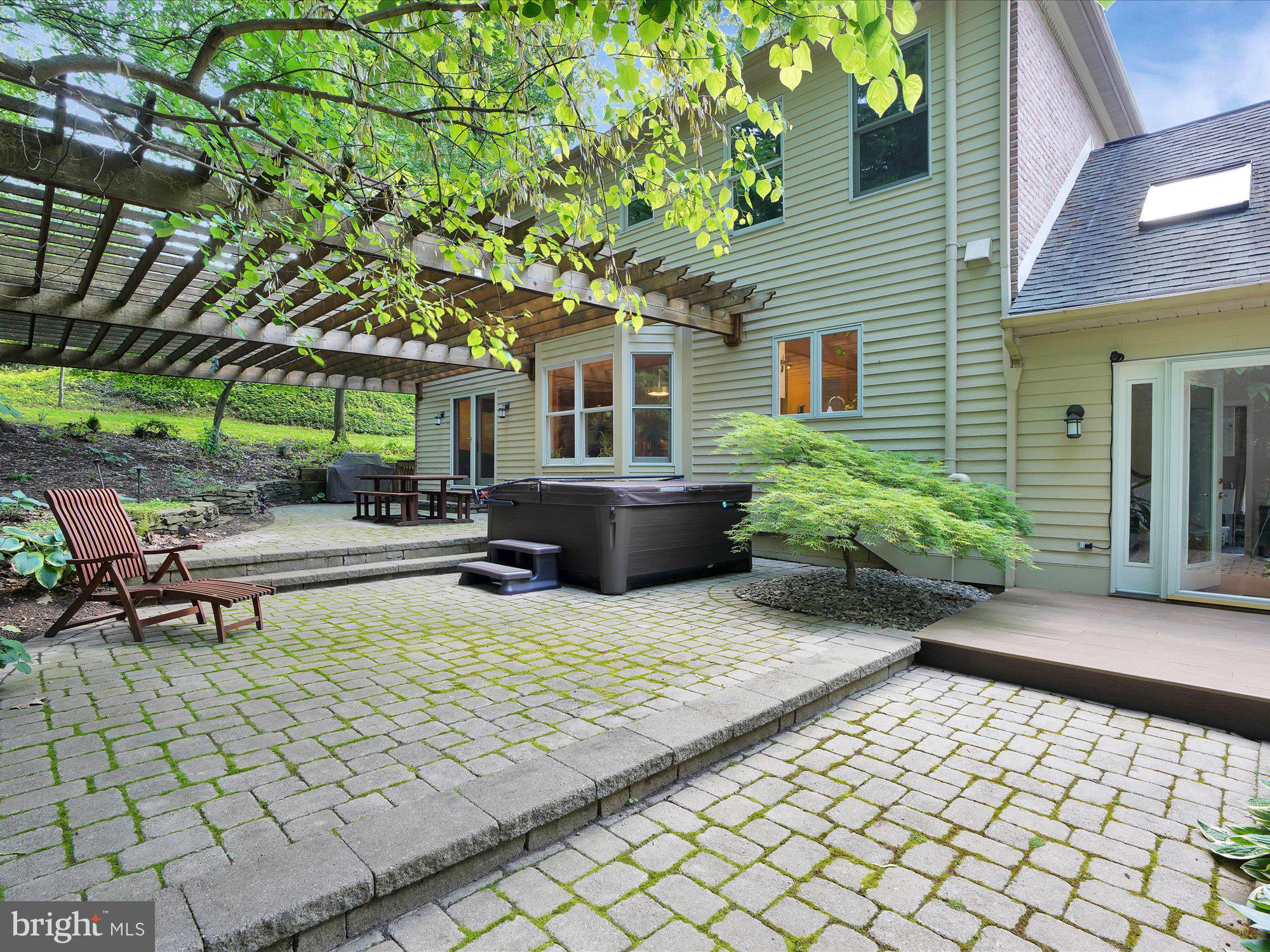 STONEY RUN - Residential