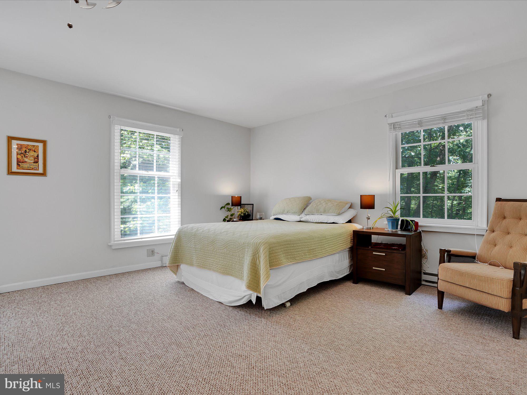 STONEY RUN - Residential
