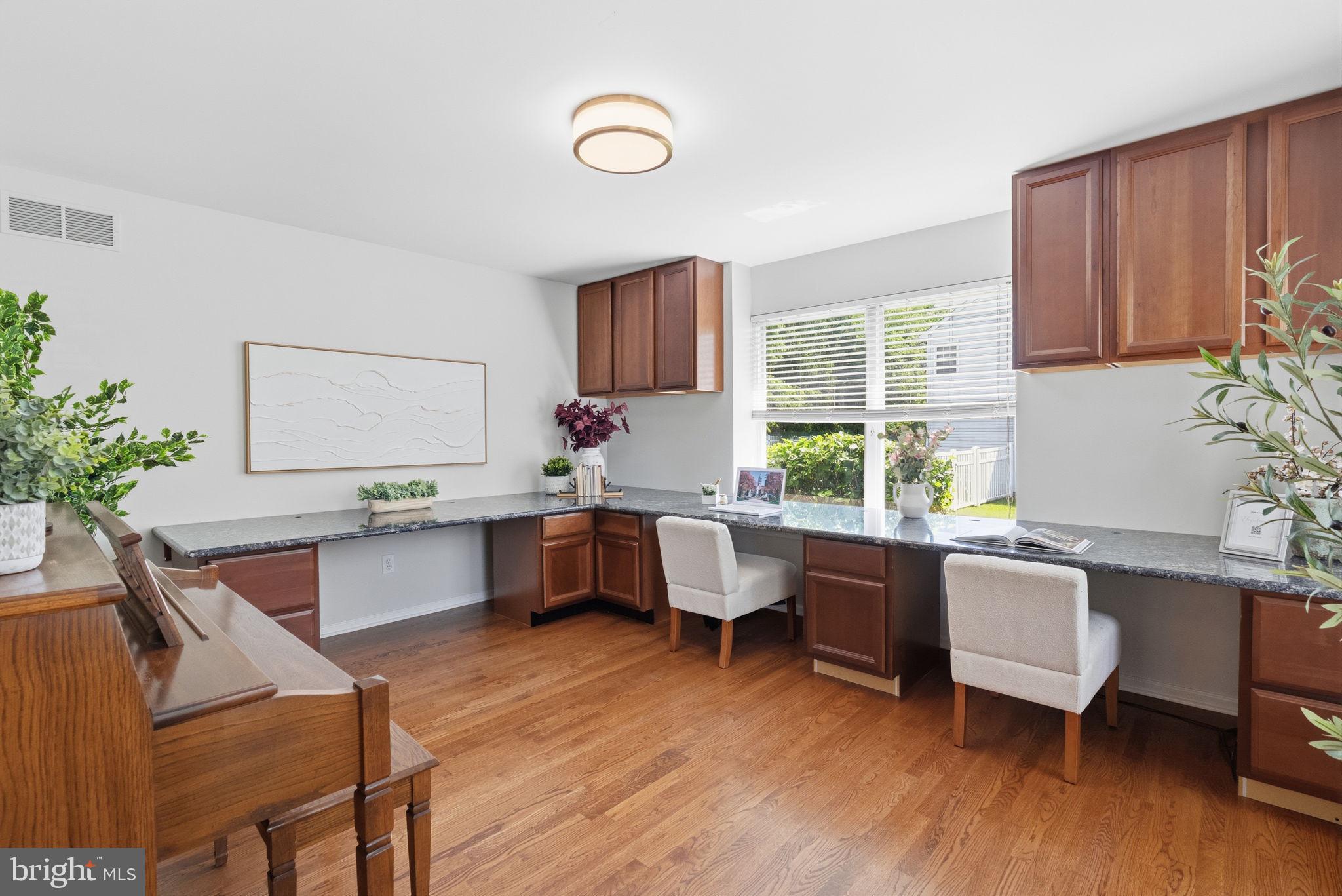 LANDIS GREENE - Residential